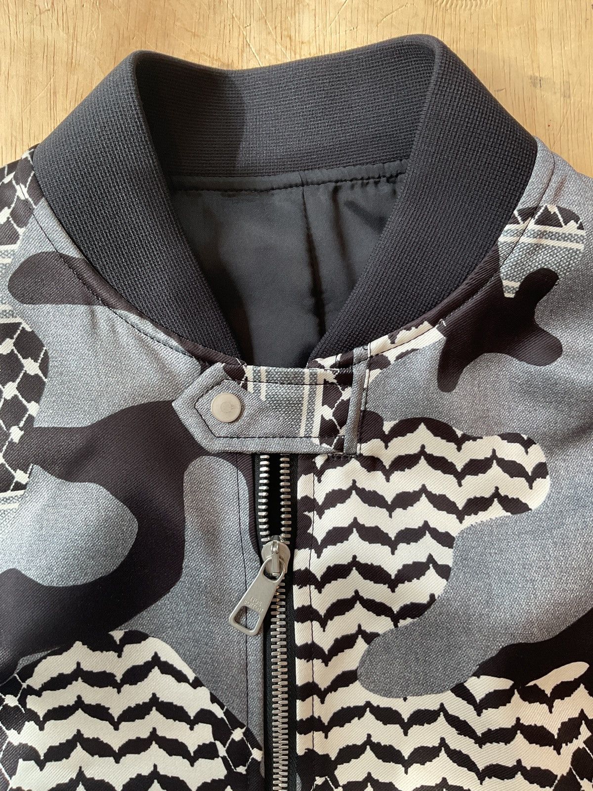Neil Barrett Neil Barrett Multi Camo Bomber Size S Size US S / EU 44-46 / 1 - 3 Thumbnail