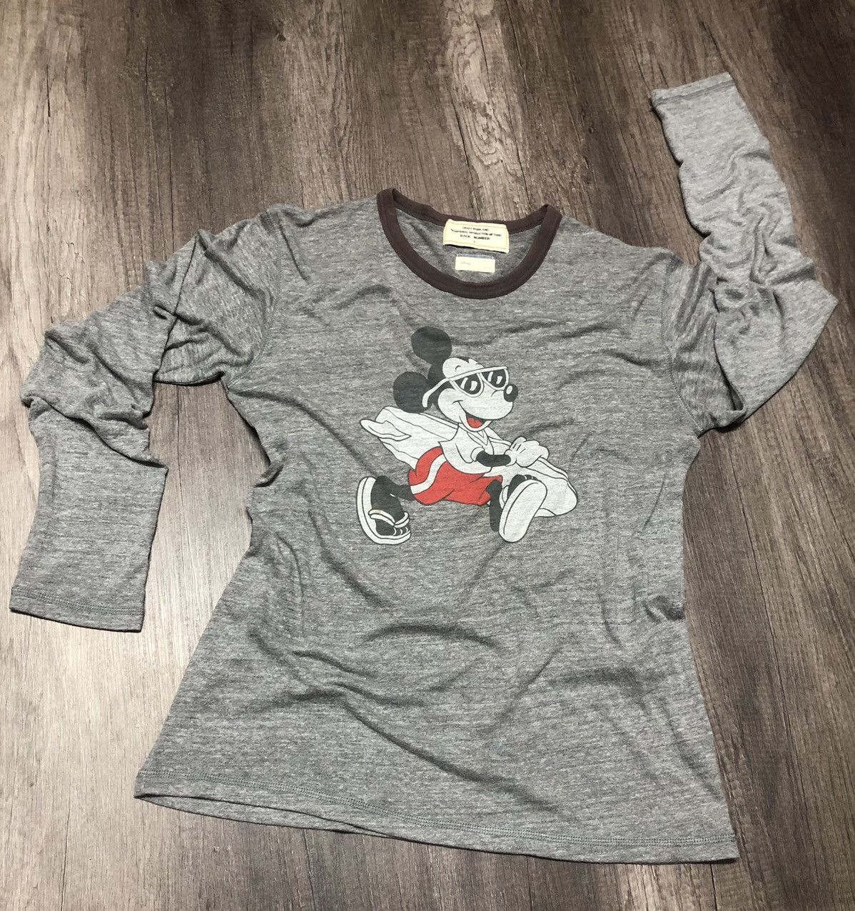 Disney × Japanese Brand Vintage Back Number x Disney x Mickey Long Sleeve Tee Shirt Size US M / EU 48-50 / 2 - 1 Thumbnail
