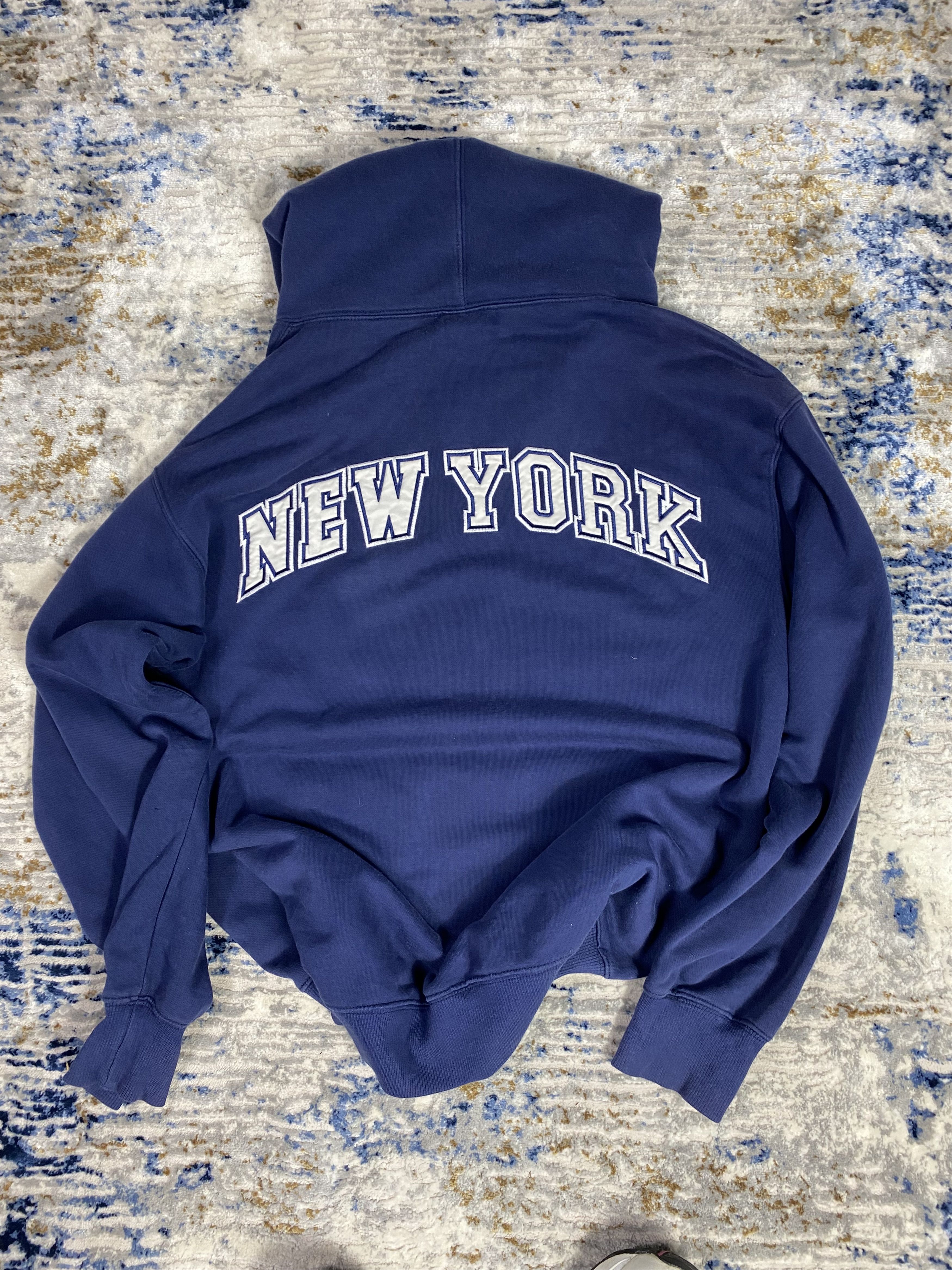 Vintage 90S BOXY New York VINTAGE HOODIE Size US L / EU 52-54 / 3 - 1 Thumbnail