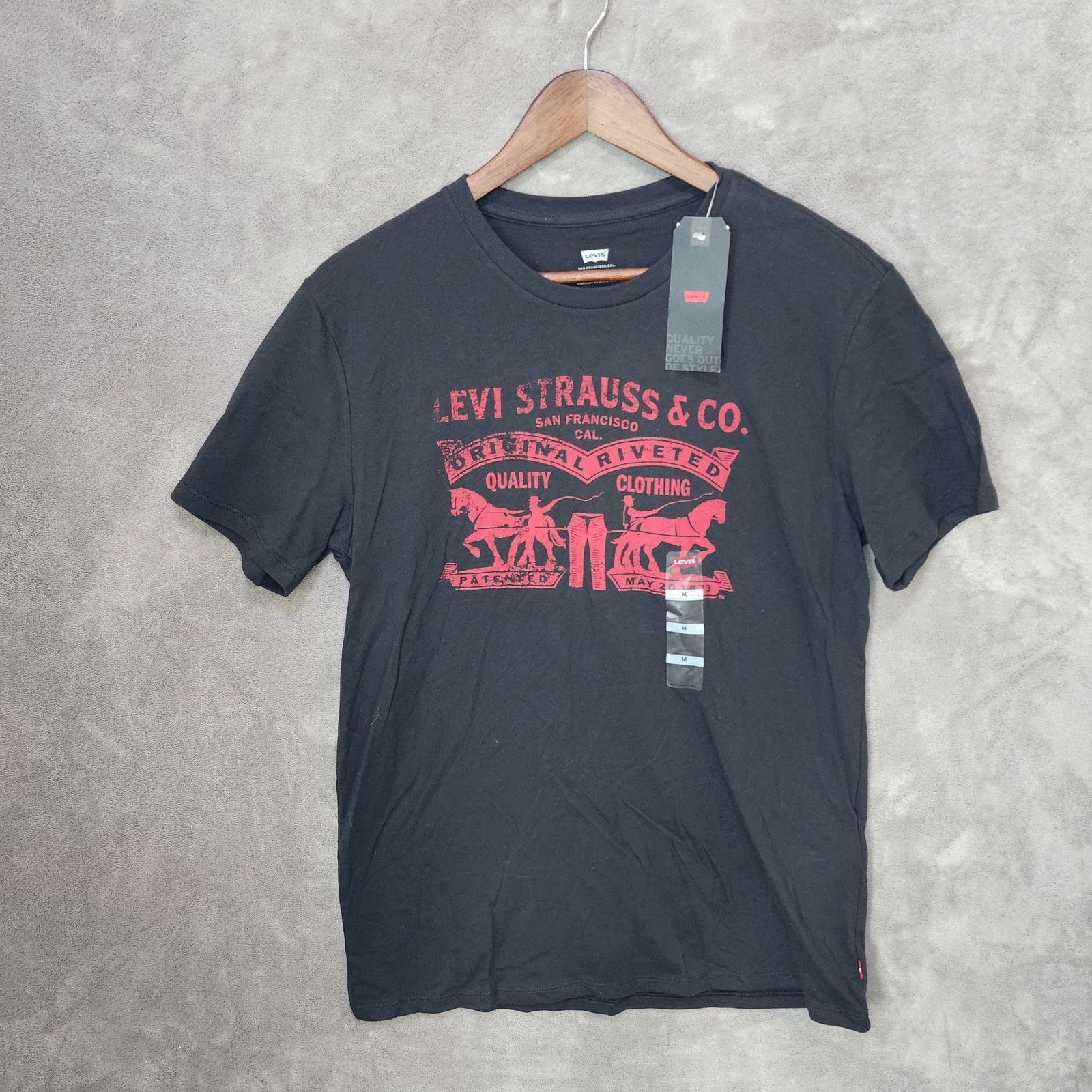 Levi's Levi's Black Graphic T-Shirt Medium Size US M / EU 48-50 / 2 - 1 Thumbnail