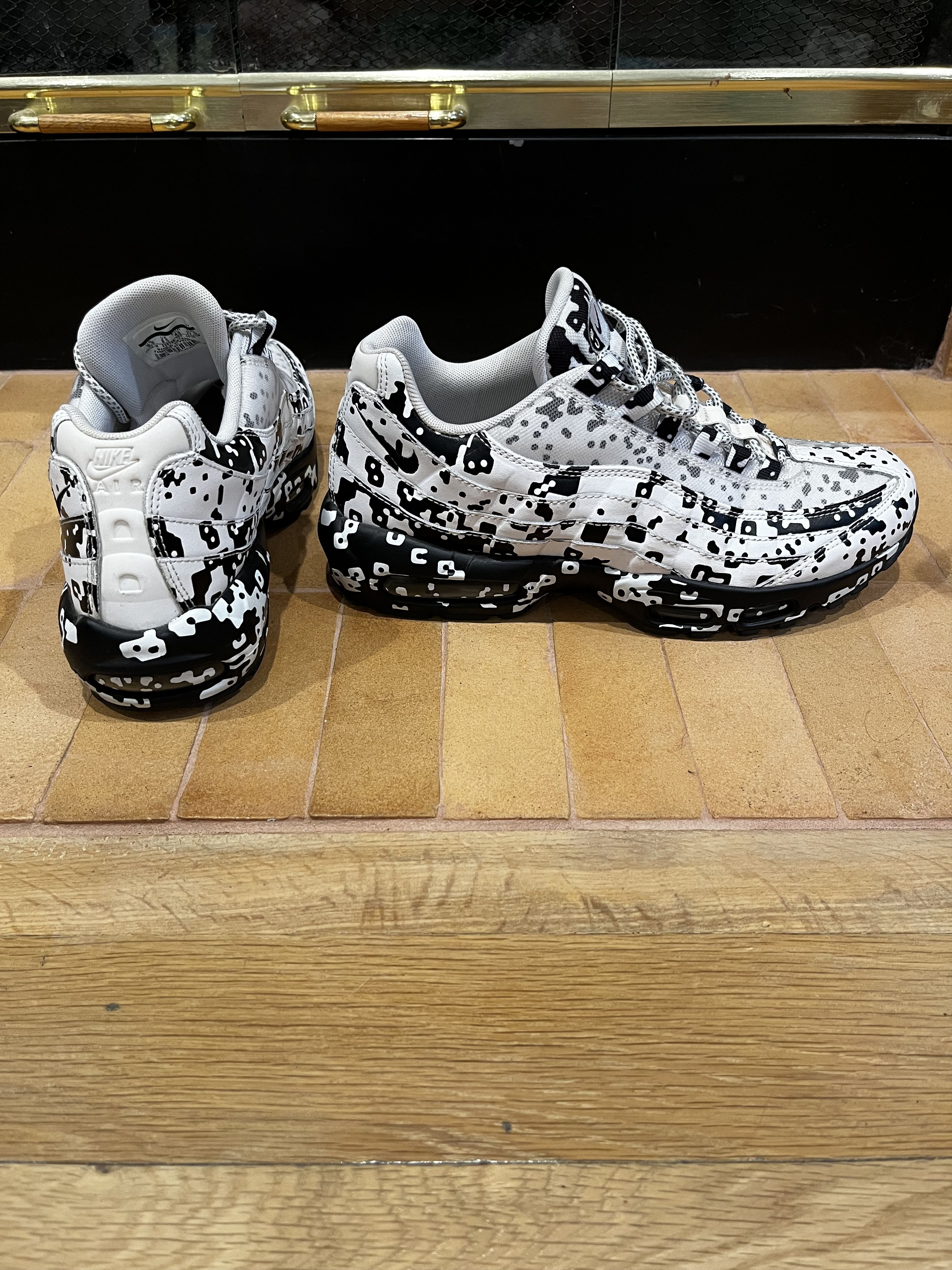 Cav Empt × Nike Nike Cav Empt Air Max 95 Size US 9.5 / EU 42-43 - 4 Thumbnail