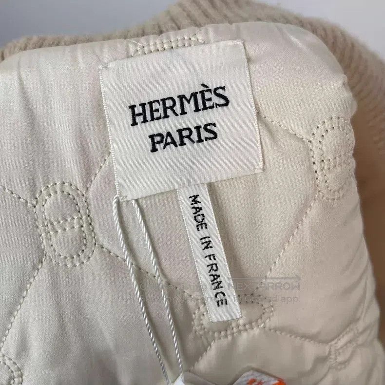 Hermes Hermes 23S Beige Pig Nose Knit Sleeve Patchwork Leather Ja Size XS / US 0-2 / IT 36-38 - 9 Thumbnail