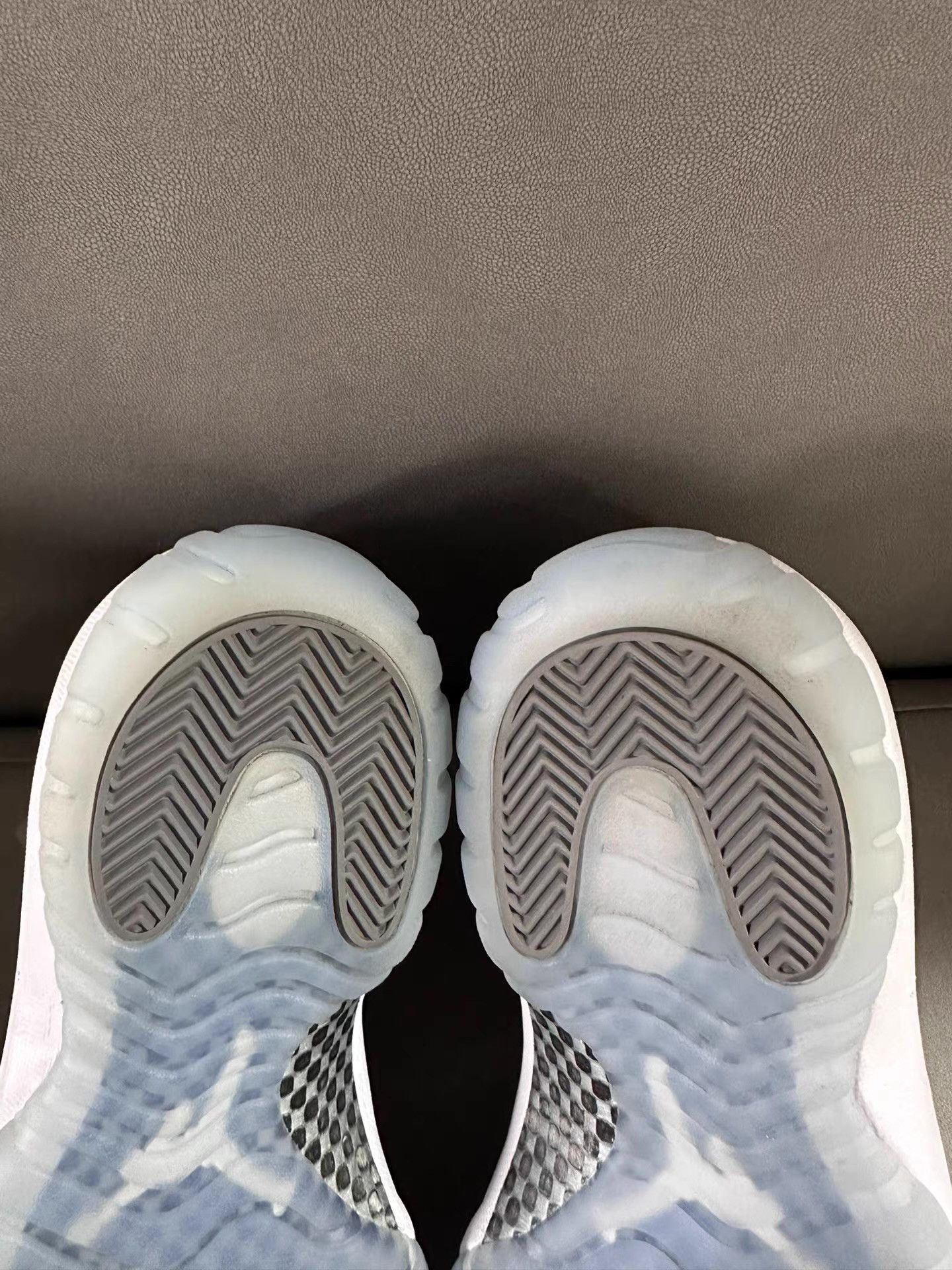 Nike AJ11 Cool Grey Ｑ20 Size US 9 / EU 42 - 6 Thumbnail