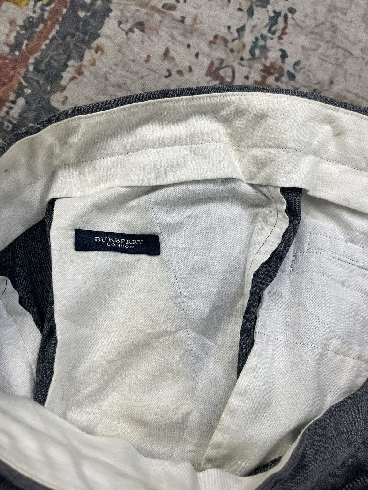 Burberry Burberry London Grey Business Formal Pants Size US 33 - 12 Thumbnail