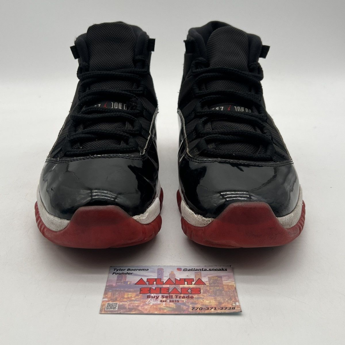 Jordan Brand Air Jordan 11 bred Size US 9.5 / EU 42-43 - 2 Thumbnail