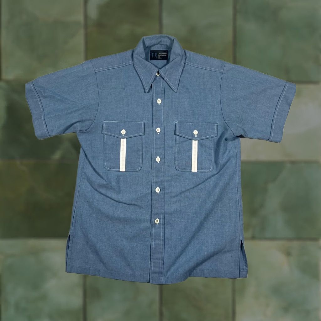 Vintage VINTAGE Coordinated Sportswear Ltd Shirt Mens M Blue Chambray Button-Up 70s Size US M / EU 48-50 / 2 - 1 Thumbnail