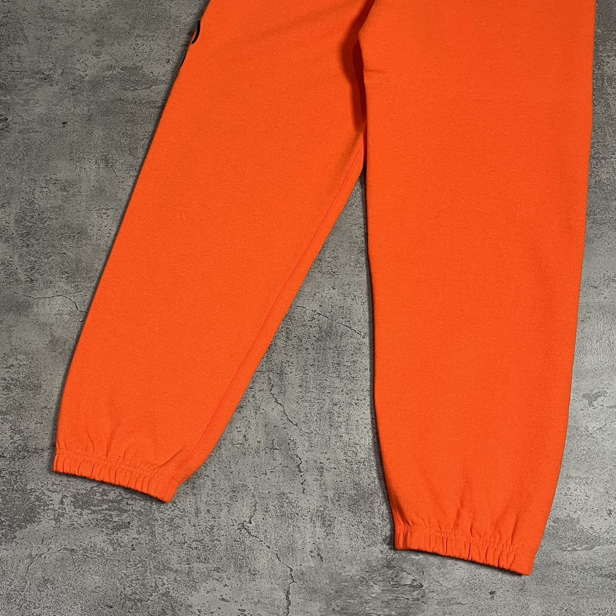 Supreme Supreme Embroidered Script Sweatpant FW24 - Orange Size US 33 - 7 Thumbnail