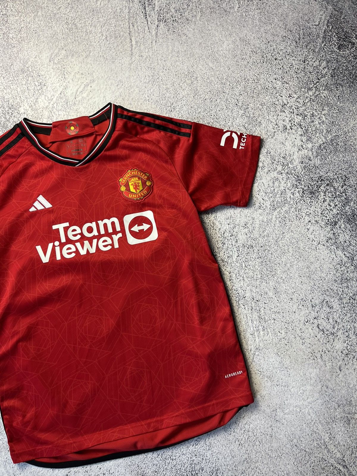 Vintage Manchester United 2023-2024 Authentic Home Shirt Size US M / EU 48-50 / 2 - 4 Thumbnail