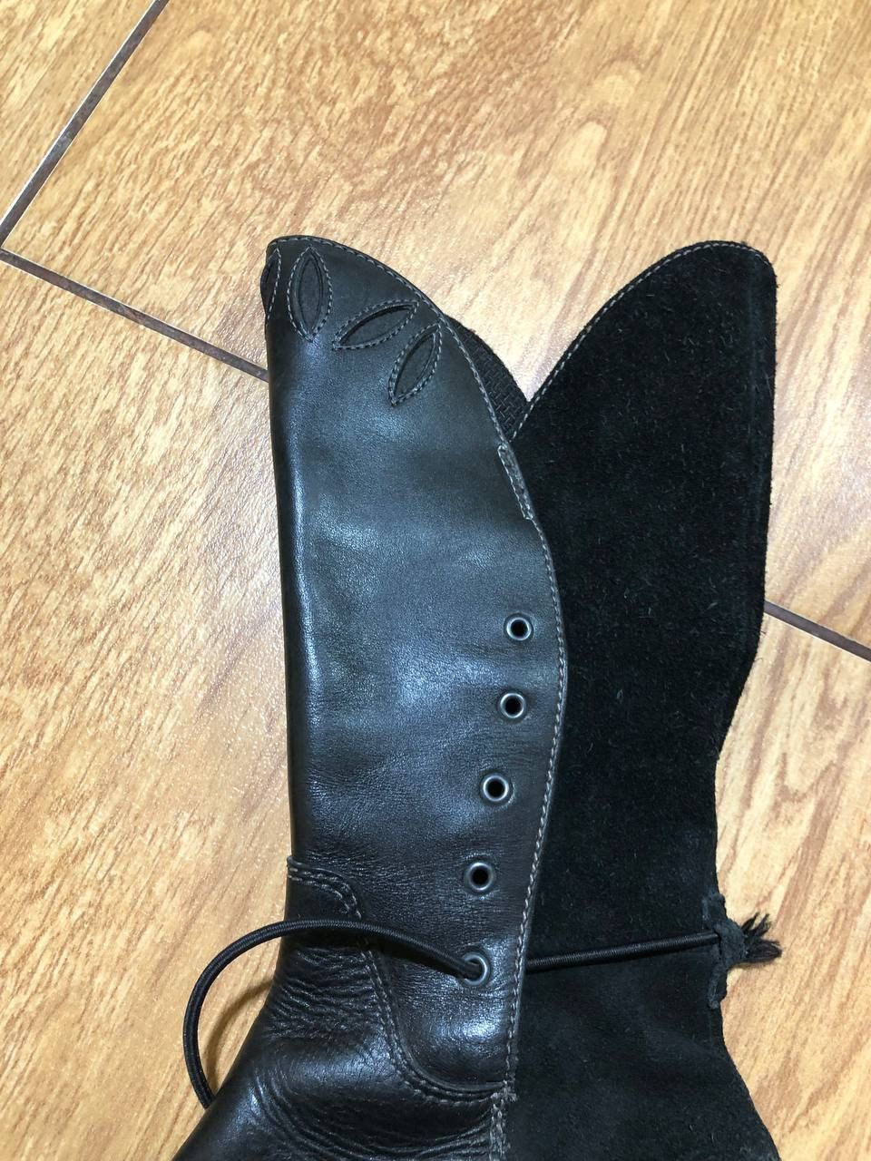 Dr. Martens Dr Martens Boots Size US 6 / IT 36 - 12 Thumbnail