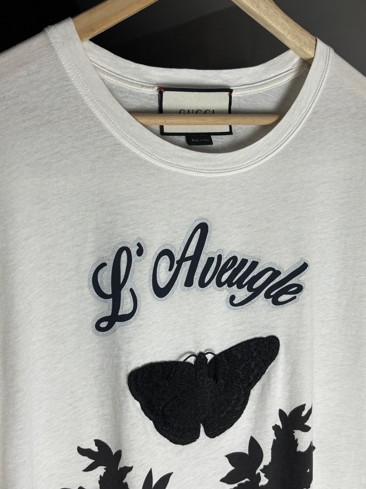 Gucci Gucci F/W 2016 L'Aveugle Par Amour Vintage Rare Moth Era Tee Size US S / EU 44-46 / 1 - 3 Thumbnail