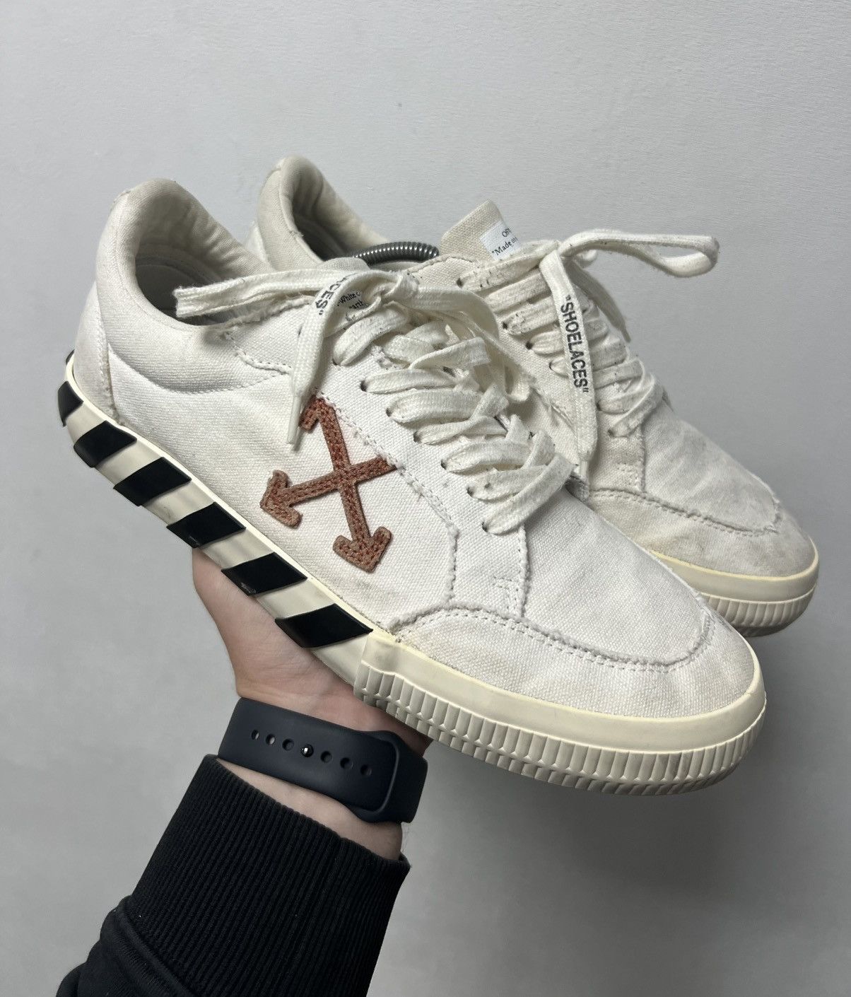 Off-White Off-White Vulcanized Low Canvas Shoes Size US 10 / EU 43 - 1 Thumbnail