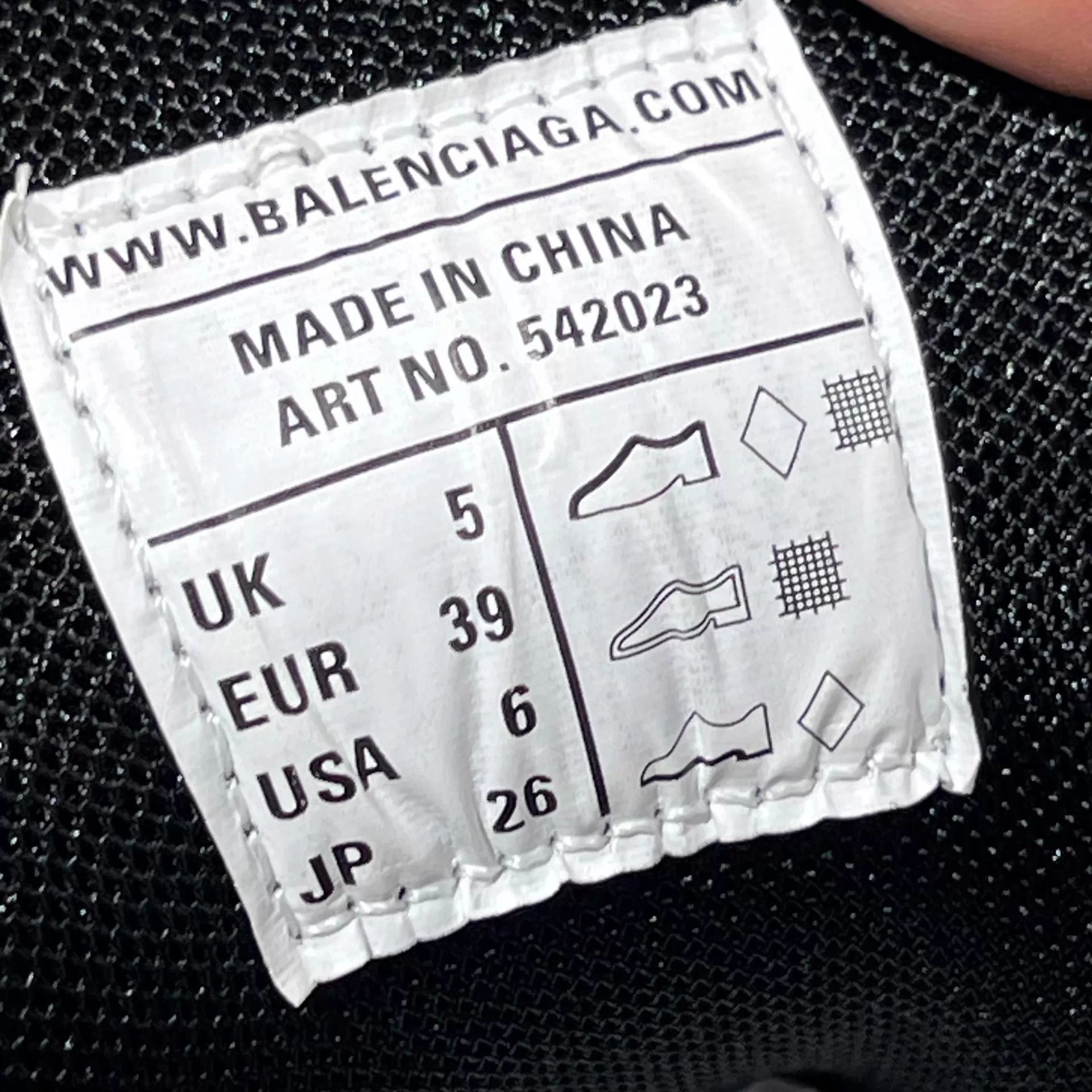 Balenciaga Balenciaga BLCG TRACK White Orange 39 Size US 6 / EU 39 - 8 Thumbnail