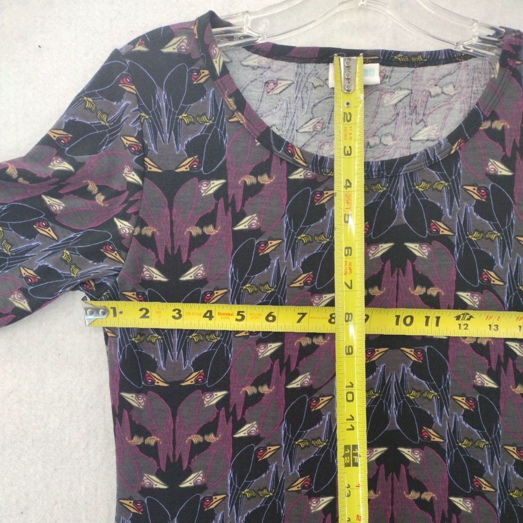 Disney Disney LuLaRoe Dress Small Black Evil Queen's Raven Disney Shirt" Size S / US 4 / IT 40 - 3 Thumbnail