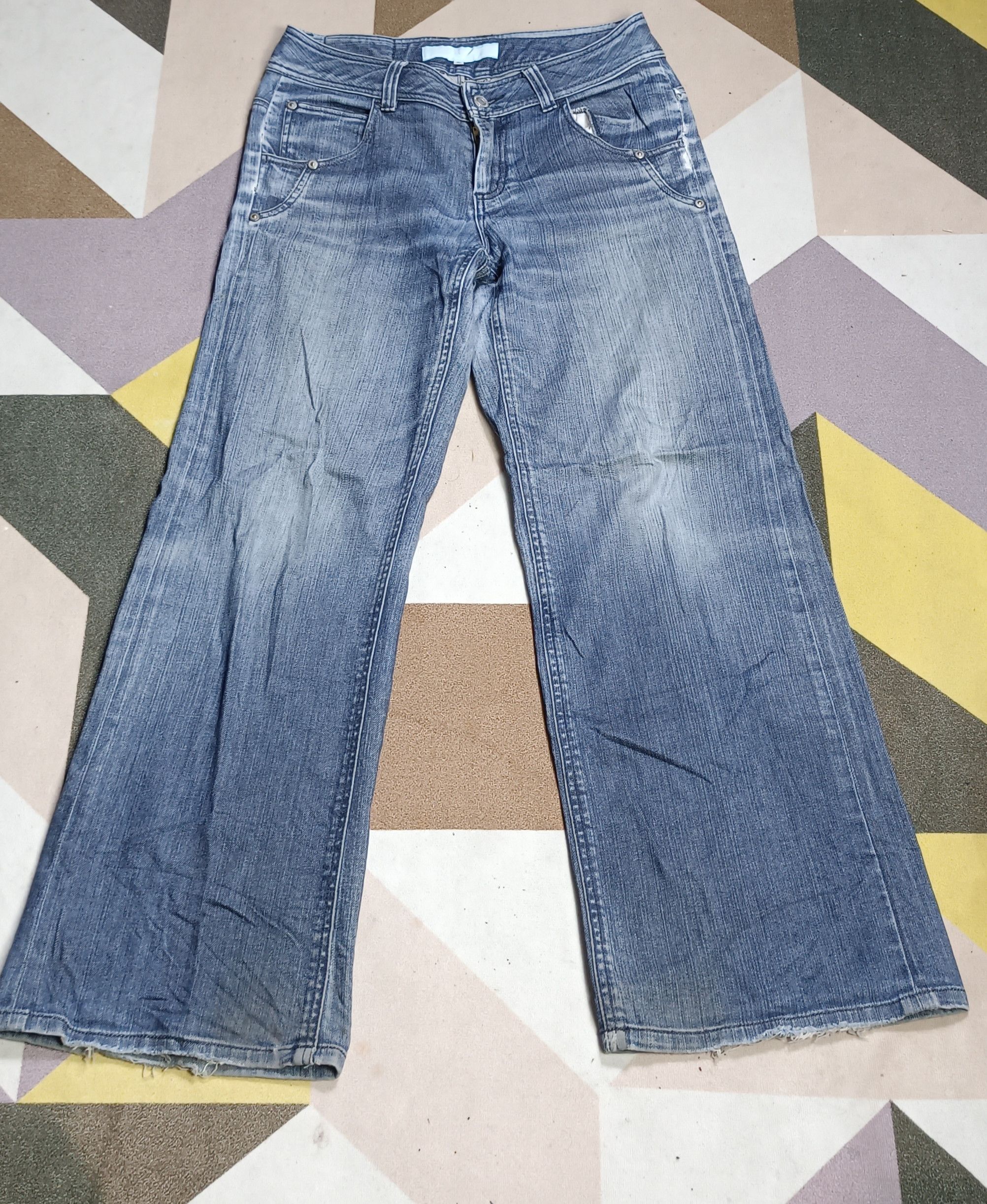 Japanese Brand × Vintage Vintage🔥 Liu Chaniani Baggy Distressed Denim Size US 29 - 1 Thumbnail