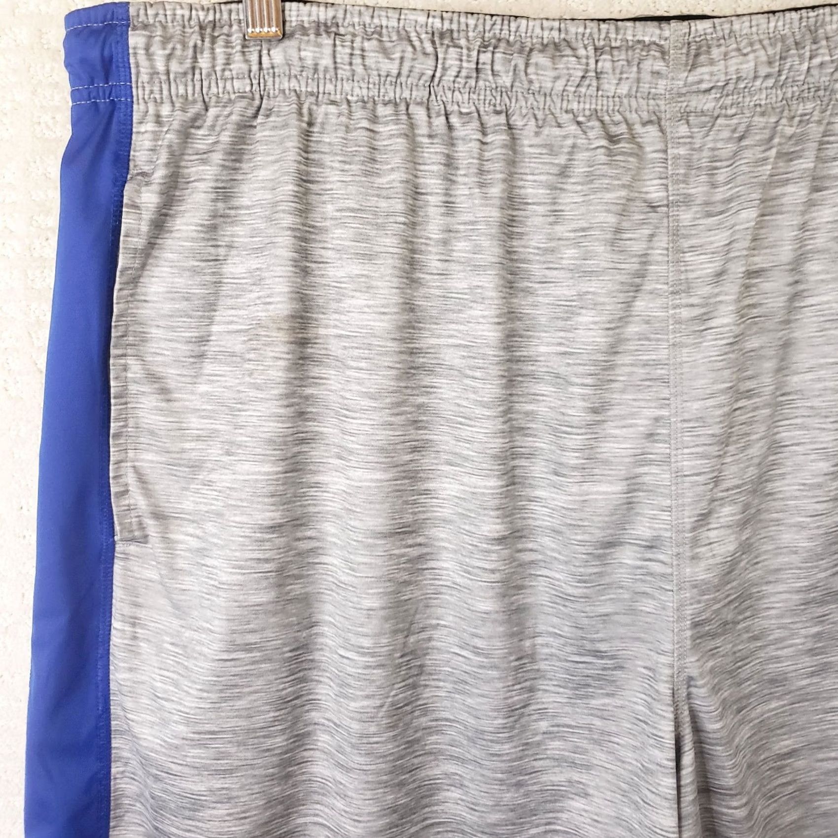 Russell Athletic Russell Athletic Shorts Mens 2XL Gray Blue Stripe Men Drawstring Elastic Waist Pockets Size US 39 - 2 Thumbnail