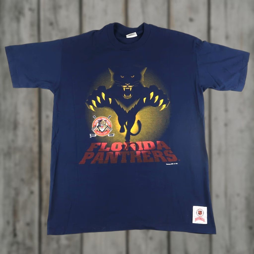 Nutmeg VINTAGE Nutmeg Florida Panthers NHL T-Shirt 90s Graphic Print Adult XL Blue Mens Size US XL / EU 56 / 4 - 1 Thumbnail