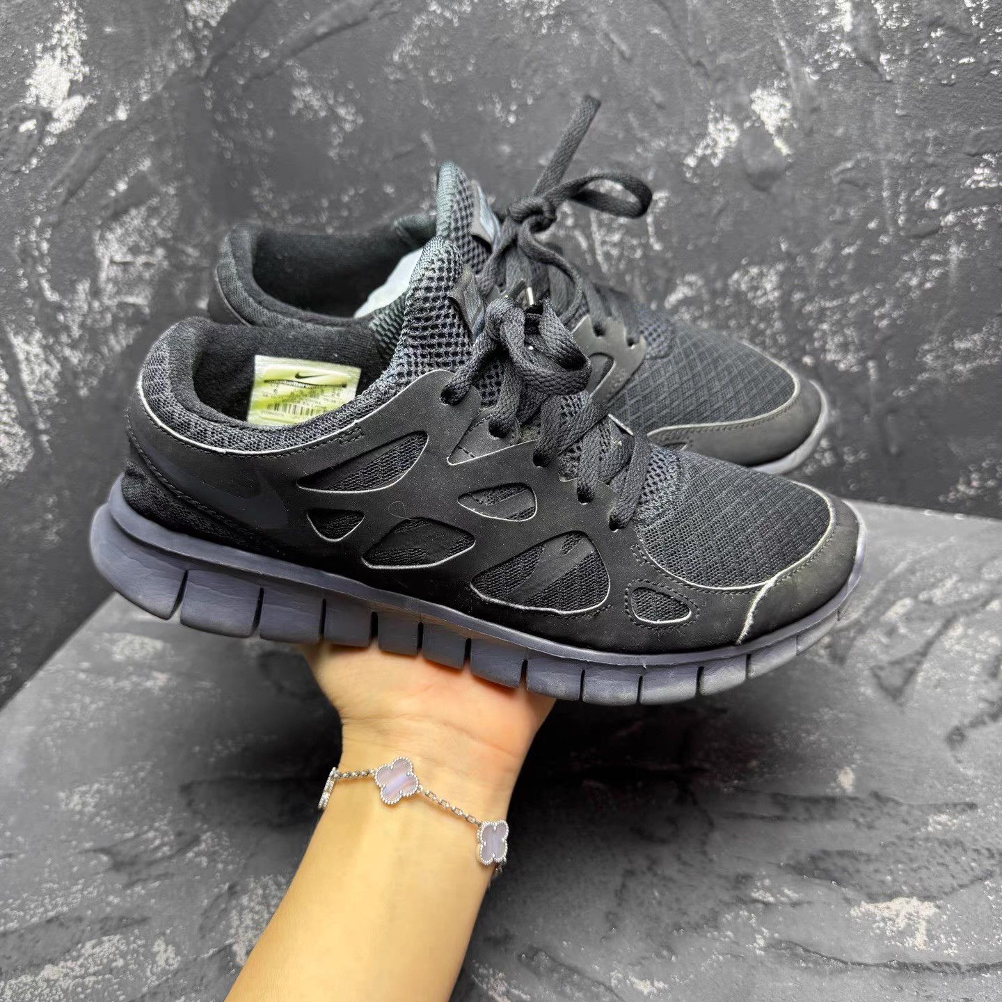 Nike Nike Black Running Shoes Q10 Size US 8.5 / IT 38.5 - 2 Thumbnail