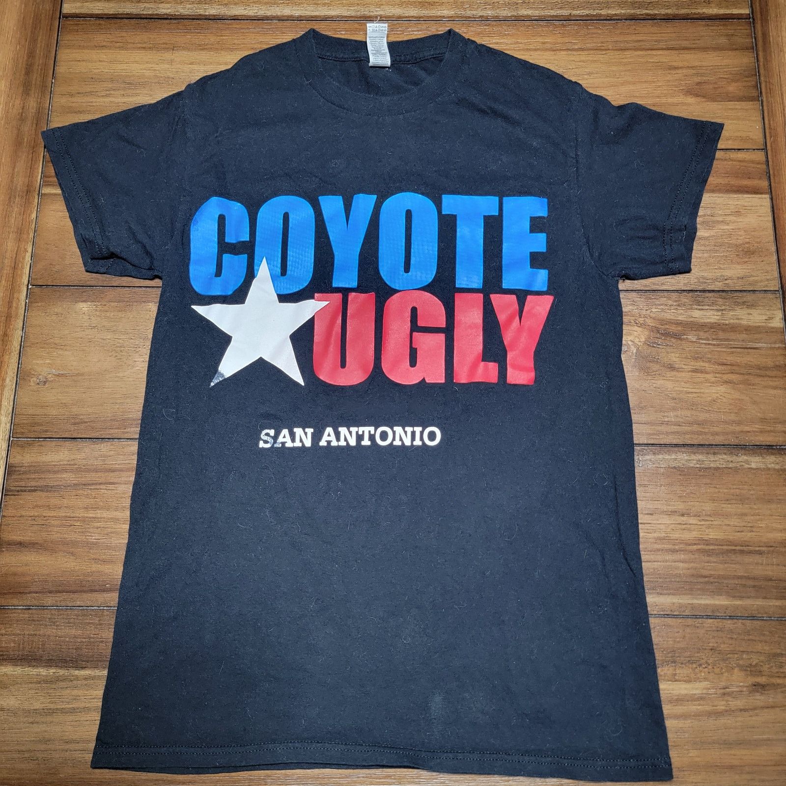 Gildan Coyote Ugly Black Unisex Tee "San Antonio Texas" -Size Small Size S / US 4 / IT 40 - 1 Thumbnail