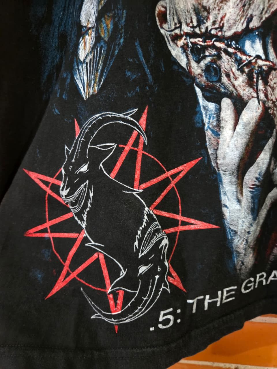 Band Tees Slipknot 5th the grey chapter Tee Size US XL / EU 56 / 4 - 4 Thumbnail