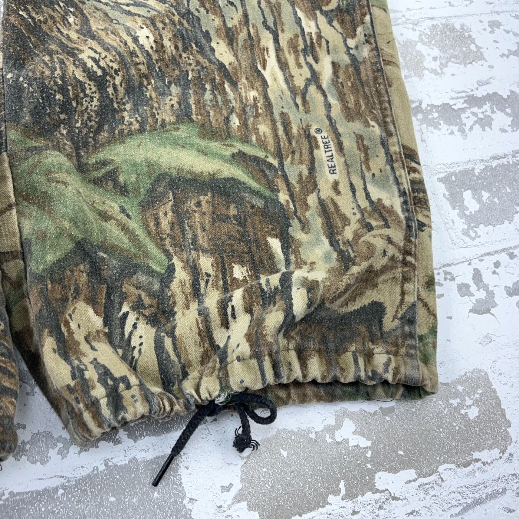 Vintage VINTAGE Ranger Camouflage Cargo Pants Men 36x30 L Green Cotton Canvas Straight Relaxed 5-Pocket 90s Body Baggy USA Belt Loops Size US 33 - 7 Thumbnail