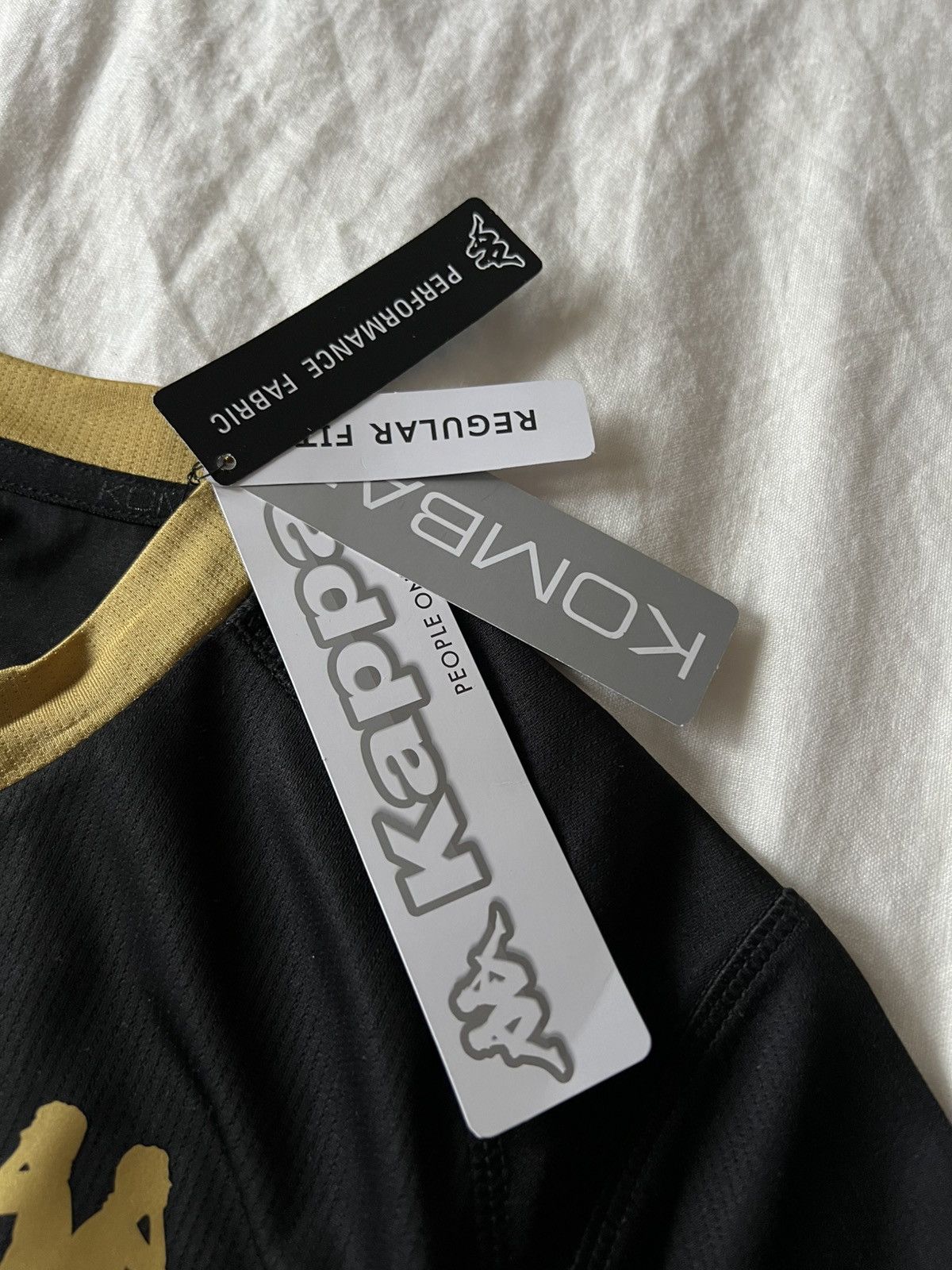 Kappa VENEZIA FC 23/24 x KAPPA x HOME KIT JERSEY Size US L / EU 52-54 / 3 - 9 Thumbnail