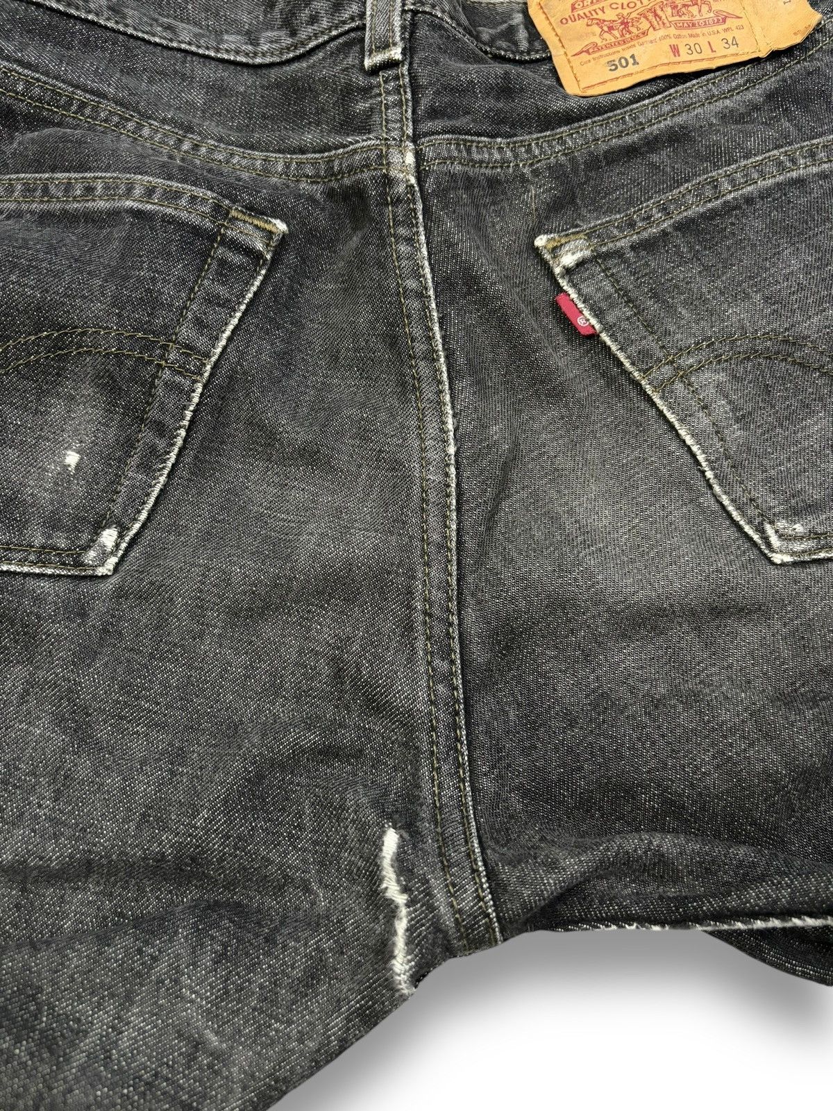 Levi's Vintage 90s Levis 501 Black Faded Loose Fit Distressed Jeans Size US 30 / EU 46 - 15 Thumbnail
