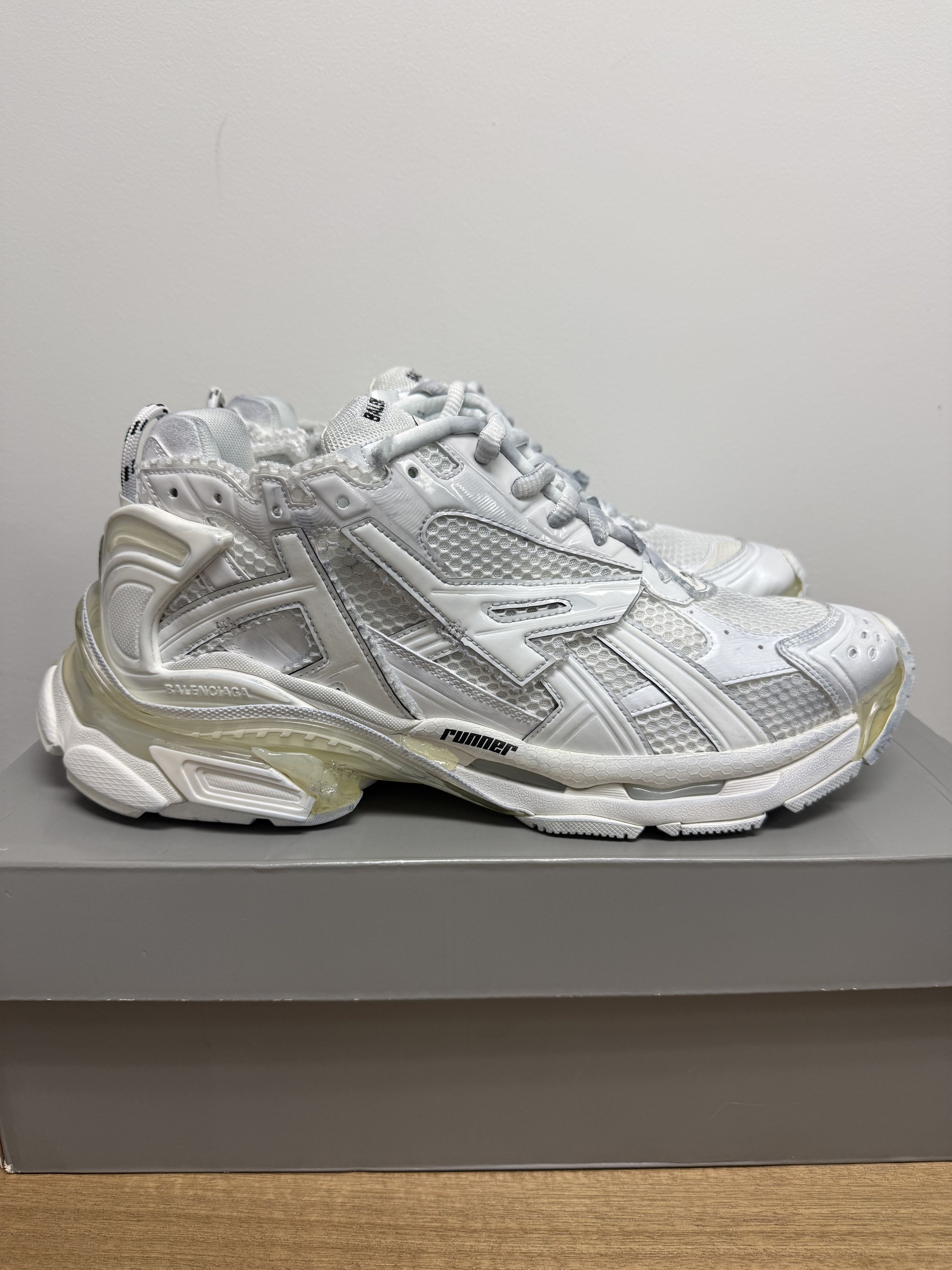 Balenciaga Balenciaga Runner Sneaker Size US 14 / EU 47 - 1 Thumbnail