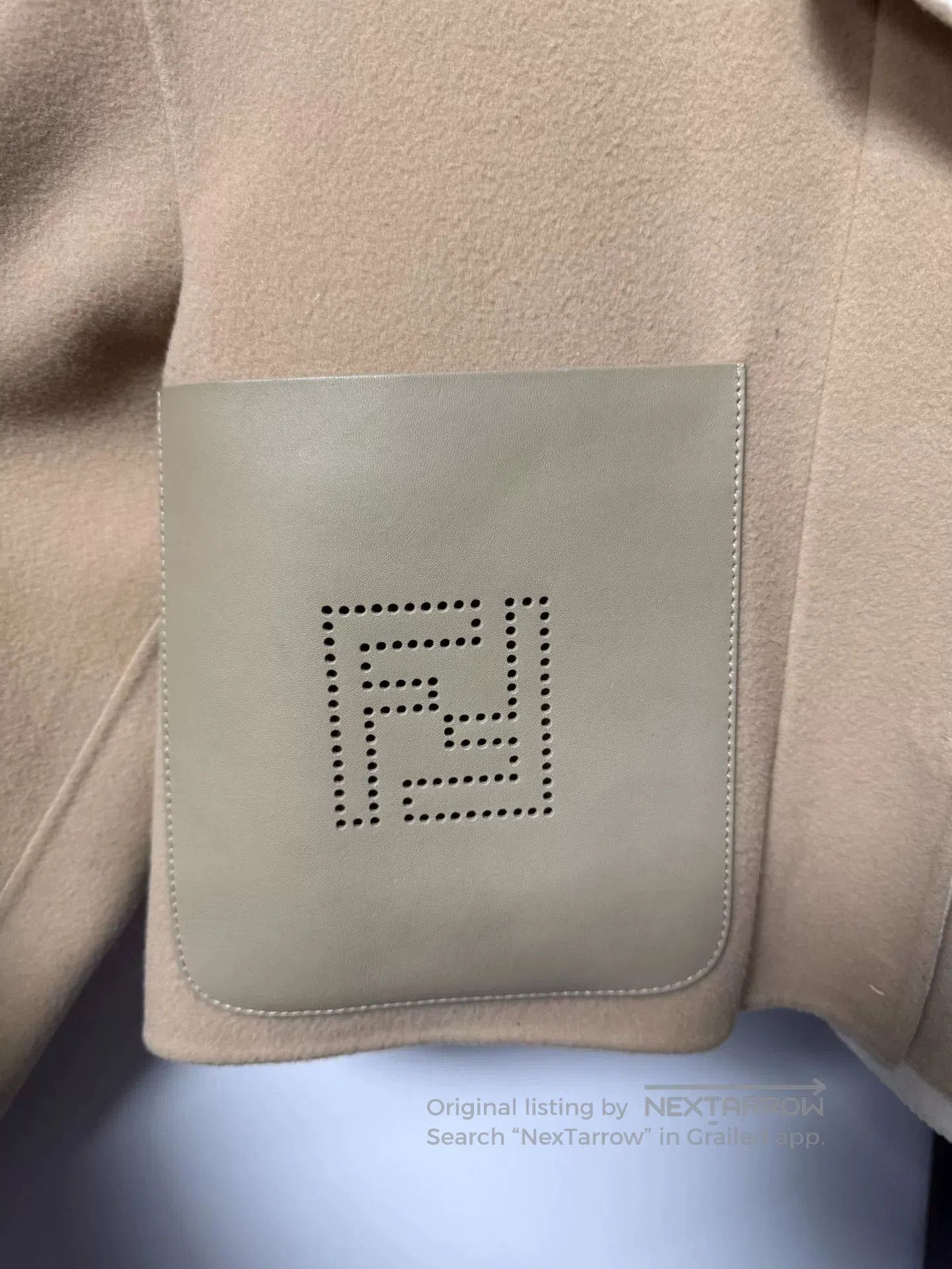 Fendi Fendi Beige Wool Coat with Pockets. Size US M / EU 48-50 / 2 - 2 Thumbnail