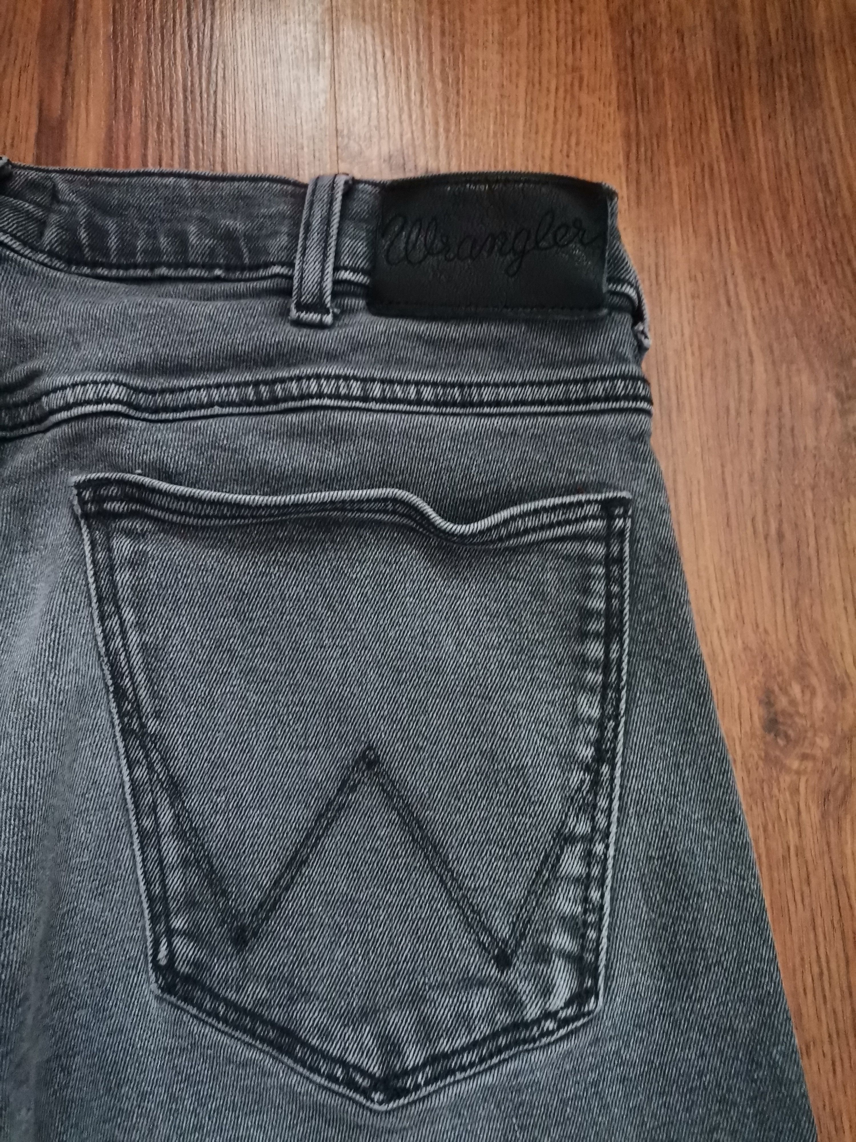 Wrangler Wrangler Larston Jeans Size US 33 - 2 Thumbnail