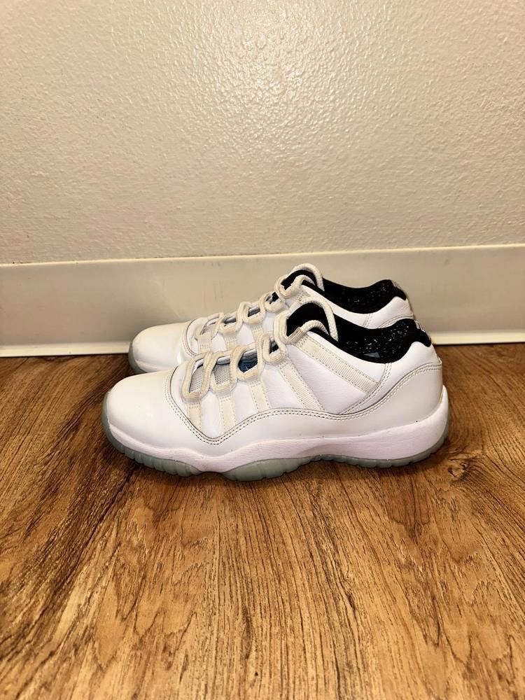 image of Jordan Brand 11 Retro Low Legend Blue (Gs) Shoes, Men's (Size 7)