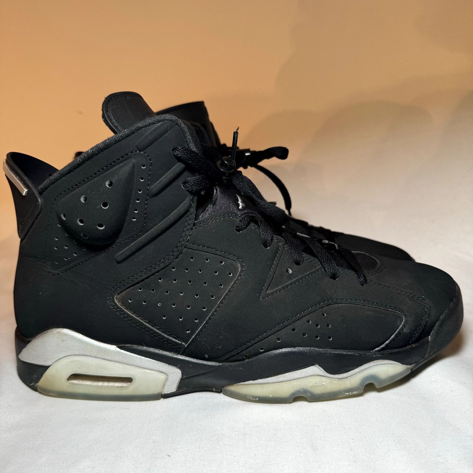 Jordan Brand × Nike Size 11 - Nike Air Jordan 6 Retro Chrome Men's Shoes Size US 11 / EU 44 - 1 Thumbnail