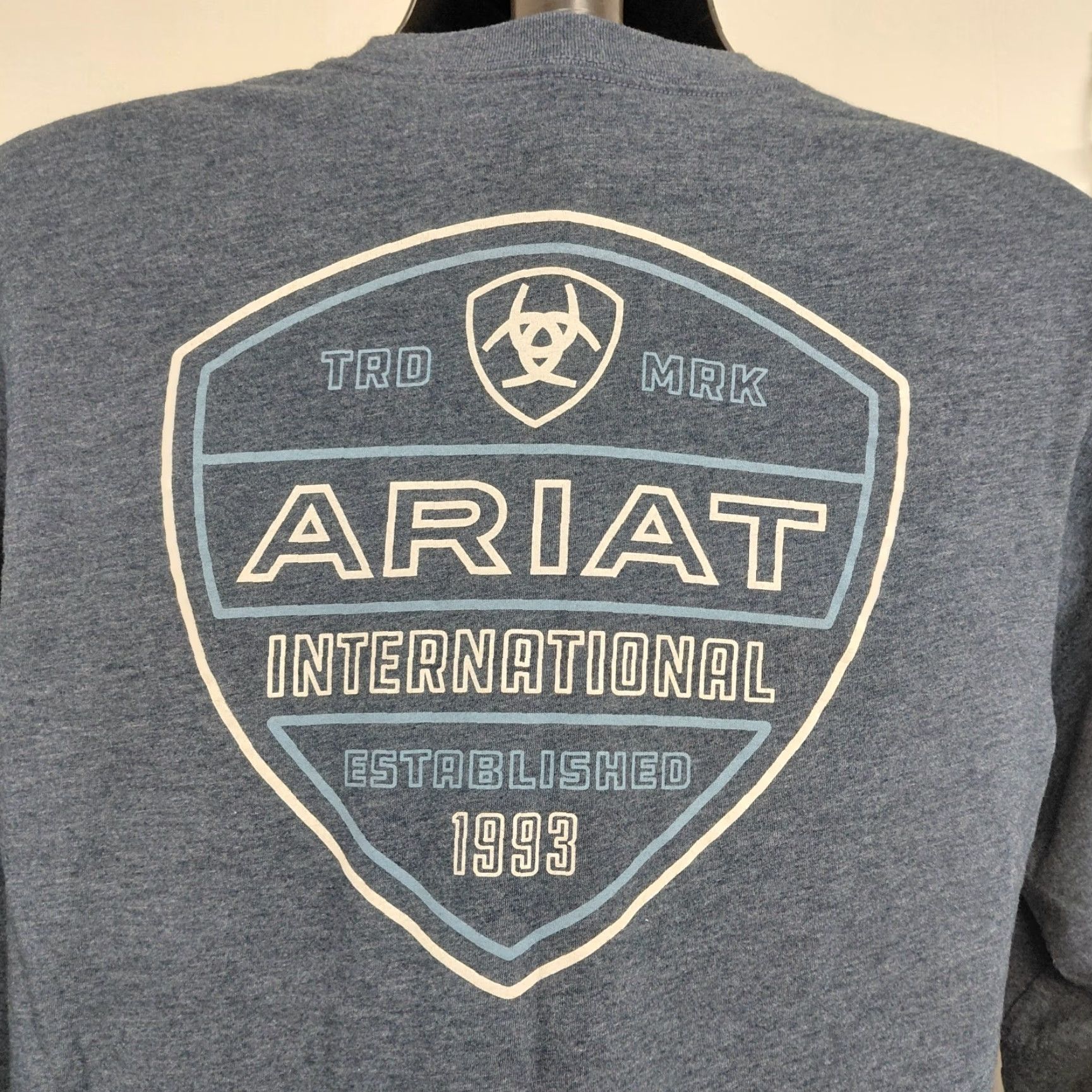 Ariat Ariat Shirt Mens Size Medium Heather Gray Crestline Long Sleeve Crewneck Cowboy Pro Series Rio Free! Size US M / EU 48-50 / 2 - 6 Thumbnail
