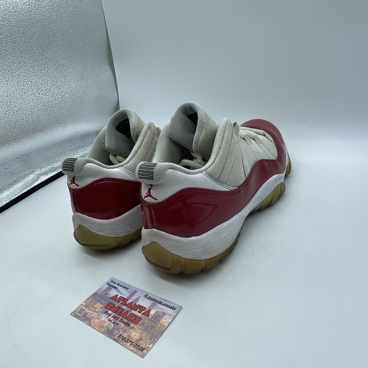 Jordan Brand Air Jordan 11 cherry Size US 10 / EU 43 - 5 Thumbnail