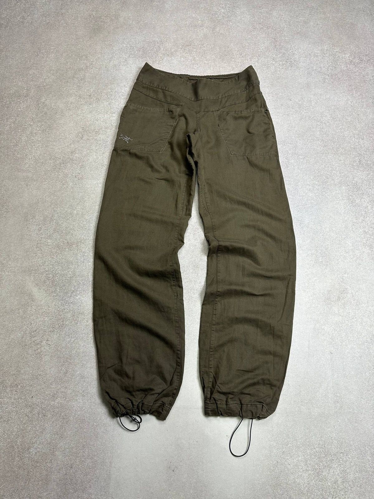Arc'teryx Vintage Arc'teryx Womans Hiking Baggy Gorp Pants Rare 4 Size 27" / US 4 / IT 40 - 2 Thumbnail