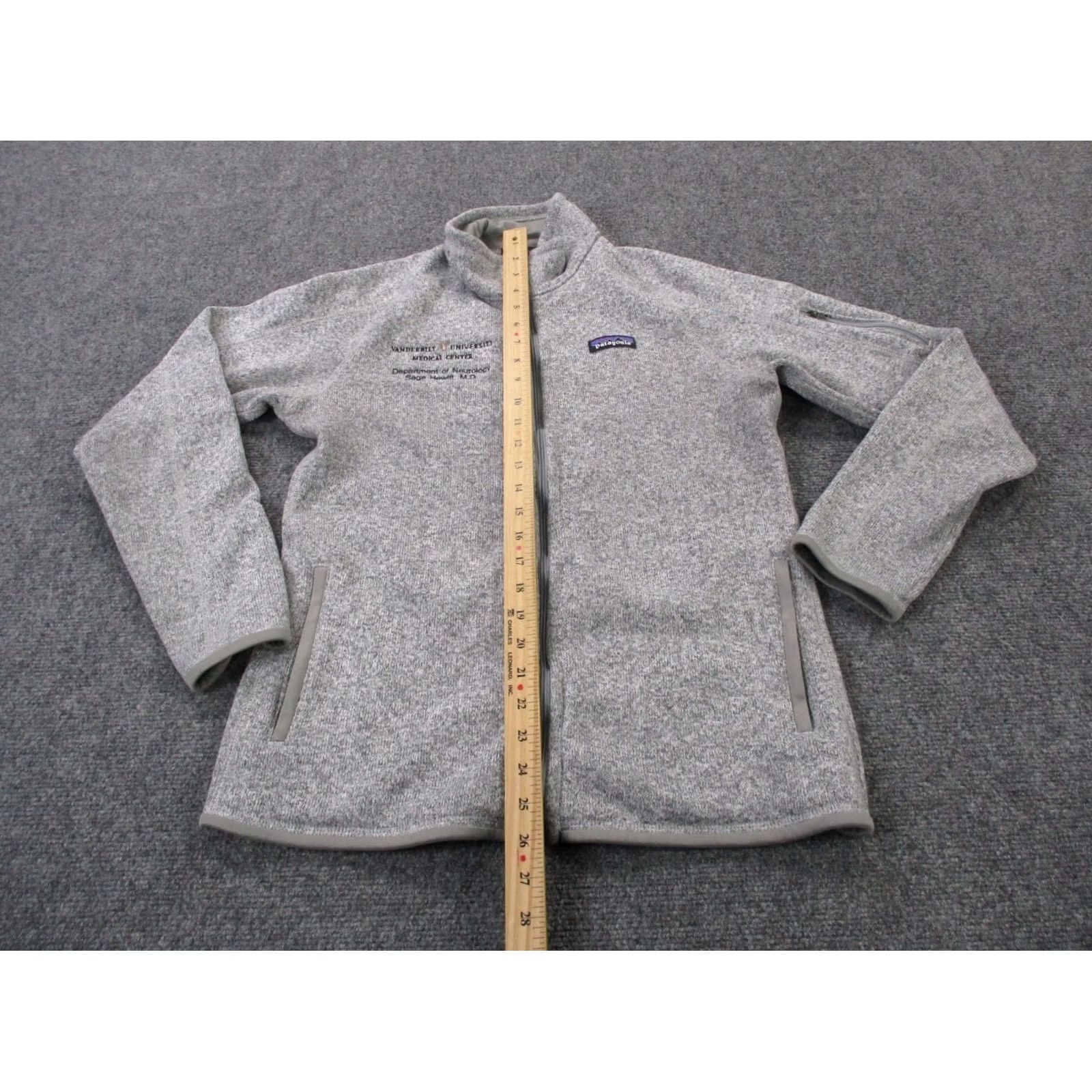 Patagonia Patagonia Jacket Womens L Better Sweater Fleece Outdoor Hiking Zip Pockets Windproof Gray Regular Size L / US 10 / IT 46 - 3 Thumbnail