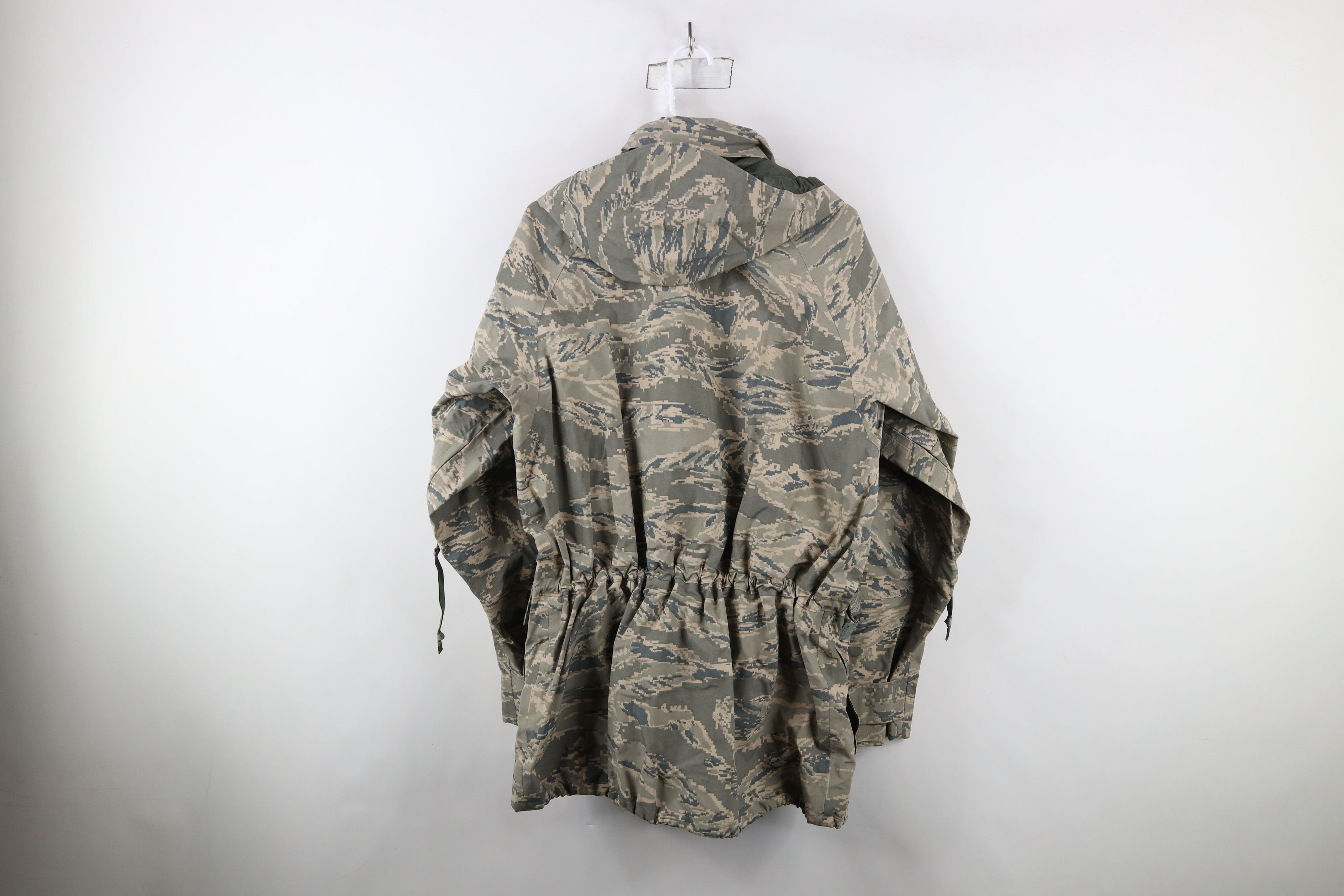 Vintage Vintage USGI Waterproof Tiger Stripe Camouflage Jacket USA Size US M / EU 48-50 / 2 - 13 Thumbnail