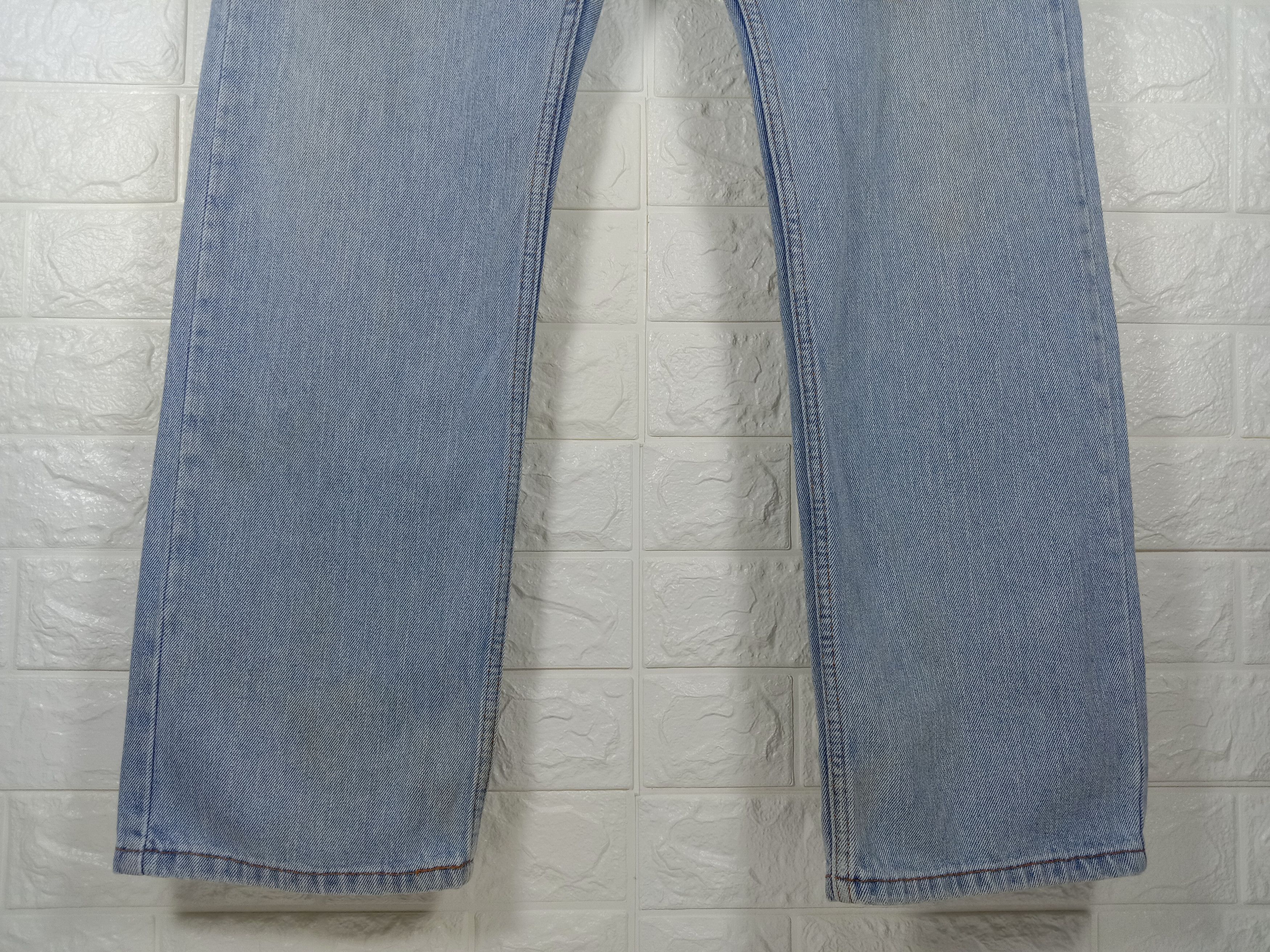 Levi's Vintage Levi's 505 Jeans Straight Fit Light Wash Denim Size US 34 / EU 50 - 4 Thumbnail