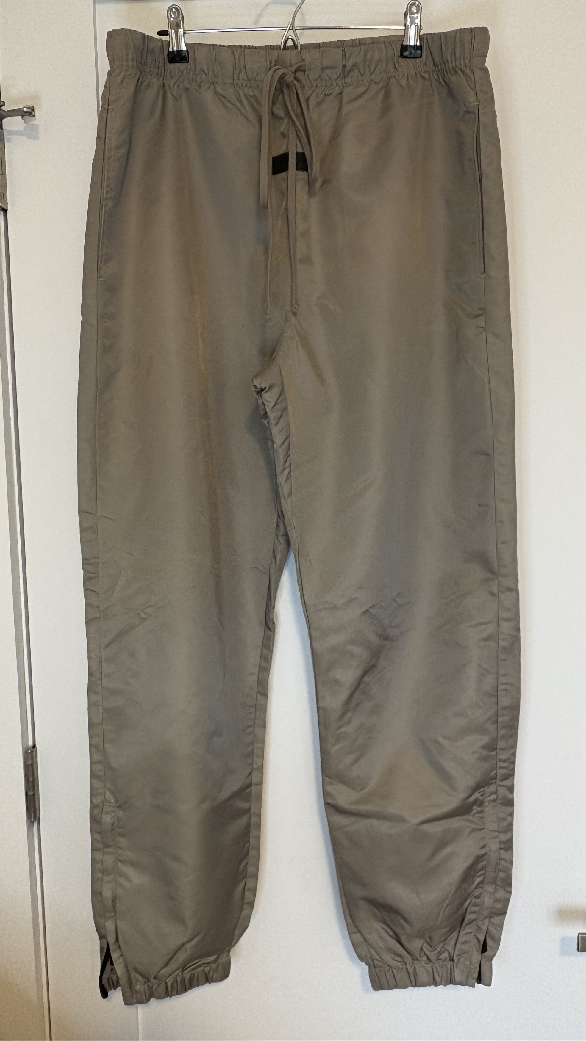 Fear of God Fear of God / Essentials Nylon Track Pants Size US 35 - 1 Thumbnail