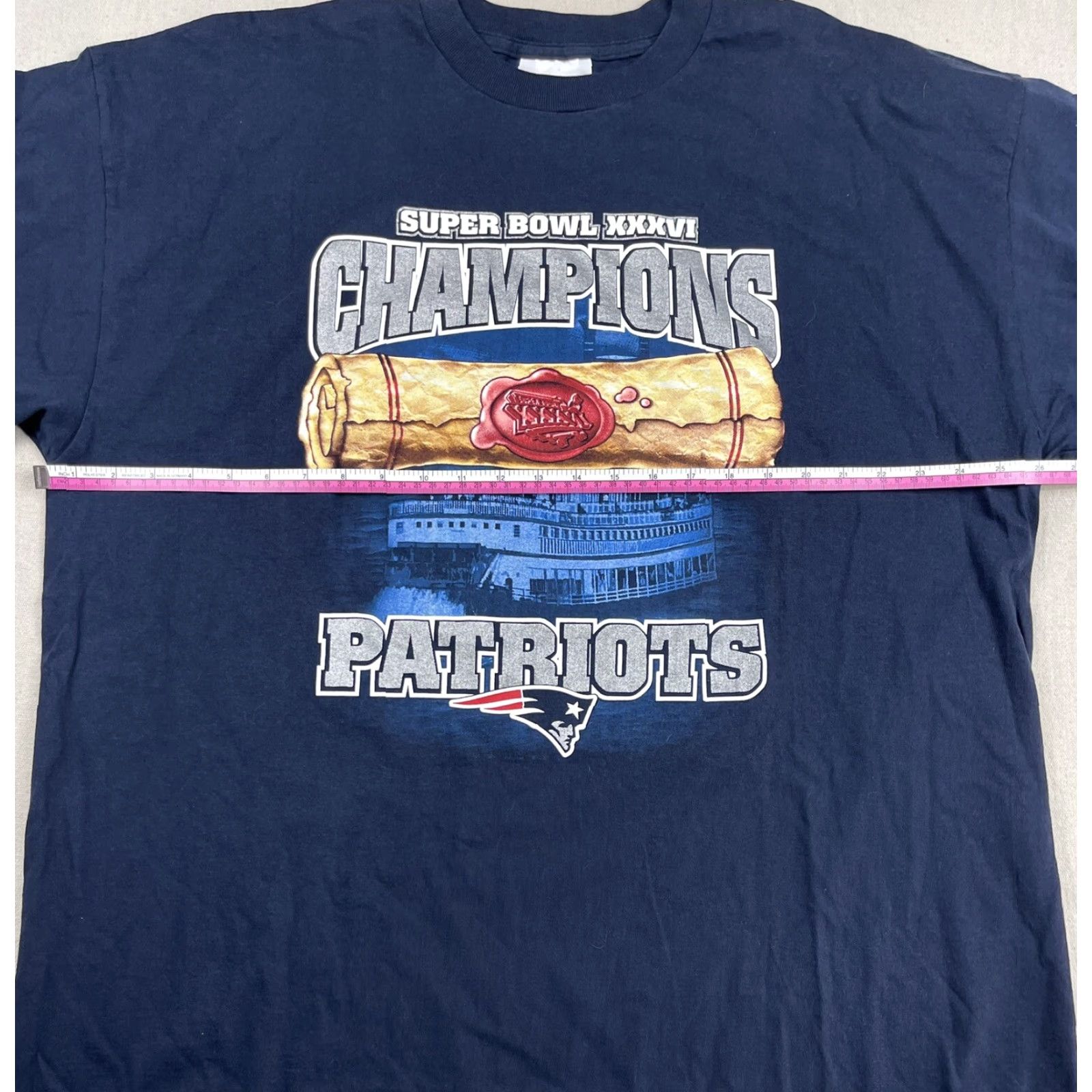 NFL VINTAGE Tom Brady New England Patriots T-Shirt 2XL Blue Cotton Majestic Men Regular Short Sleeve Sports NFL Patriots 2001-2002 Season Size US XXL / EU 58 / 5 - 6 Thumbnail