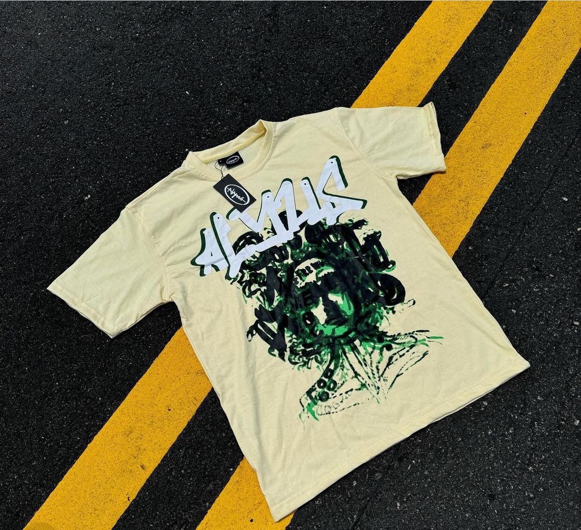 Other Creative Crème Medusa Tee Size US M / EU 48-50 / 2 - 1 Preview