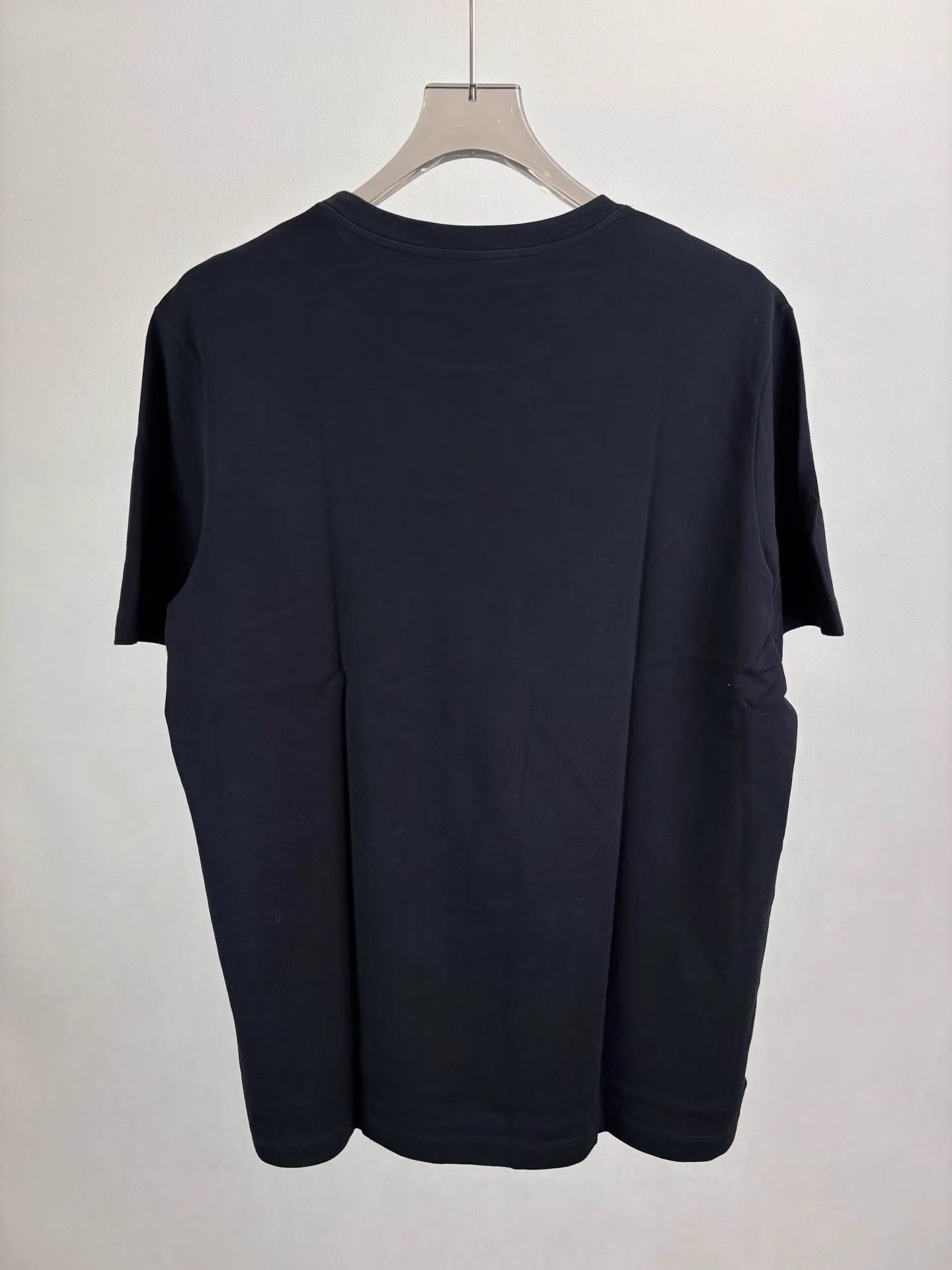 Louis Vuitton LV Black & Red Letter LOGO Short Sleeve K1 Size US XL / EU 56 / 4 - 2 Thumbnail