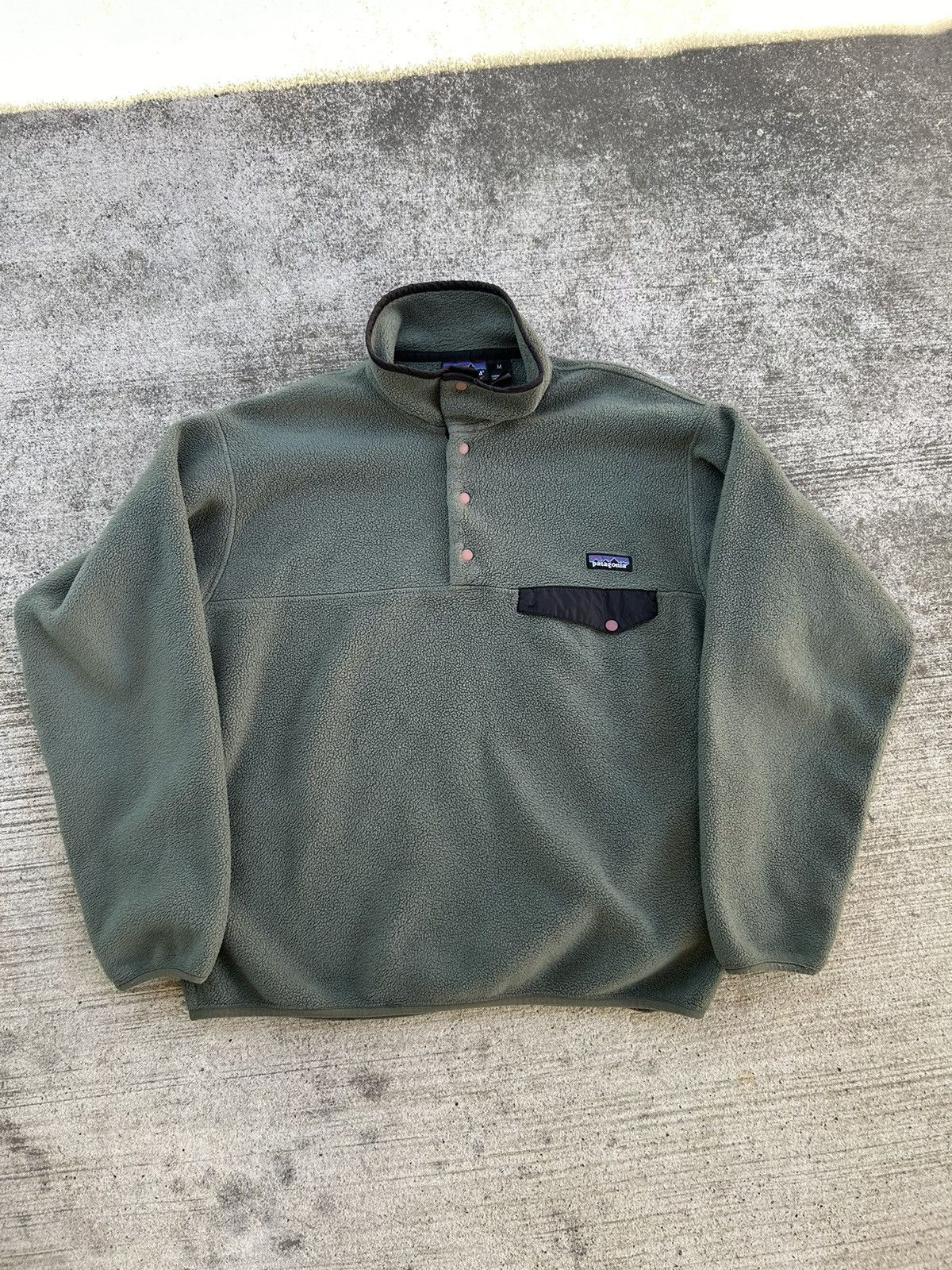 Vintage 2002 Patagonia Fleece T-Snap Sweater / Sportswear / Fall Jacket / Fall Season popular / Rare Fleece / Streetwear / Athleisure / Hiking