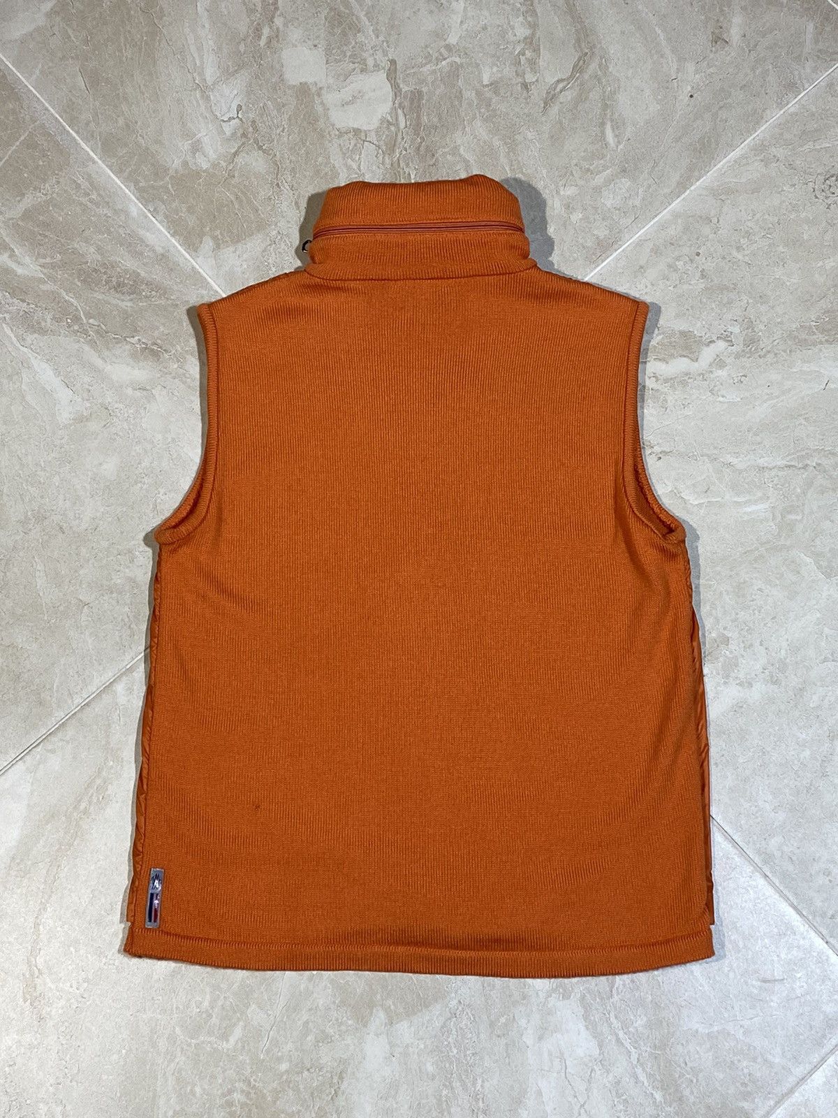 Moncler × Vintage Vintage Moncler Orange Nylon Knit Vest Size L / US 10 / IT 46 - 6 Thumbnail