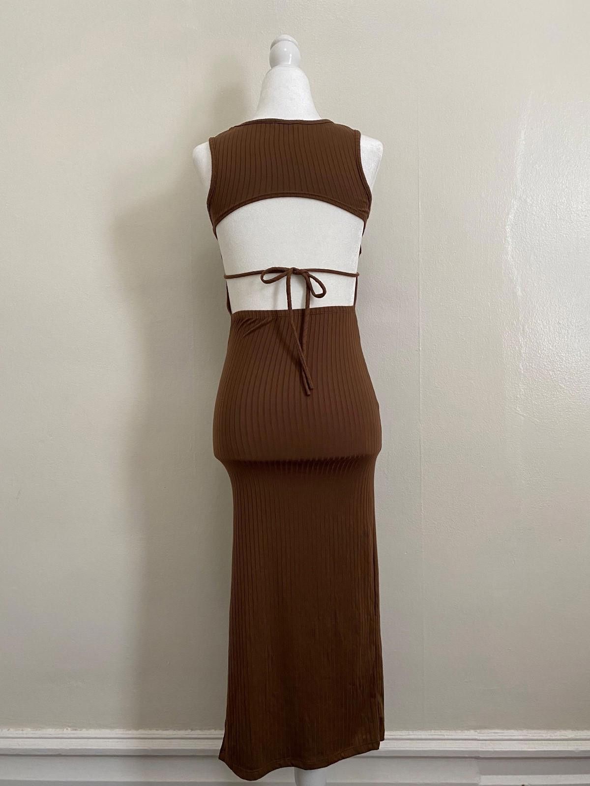 Other ENDLESS BLU Katara Ribbed Open Back Midi Dress (SMALL) Size S / US 4 / IT 40 - 7 Thumbnail