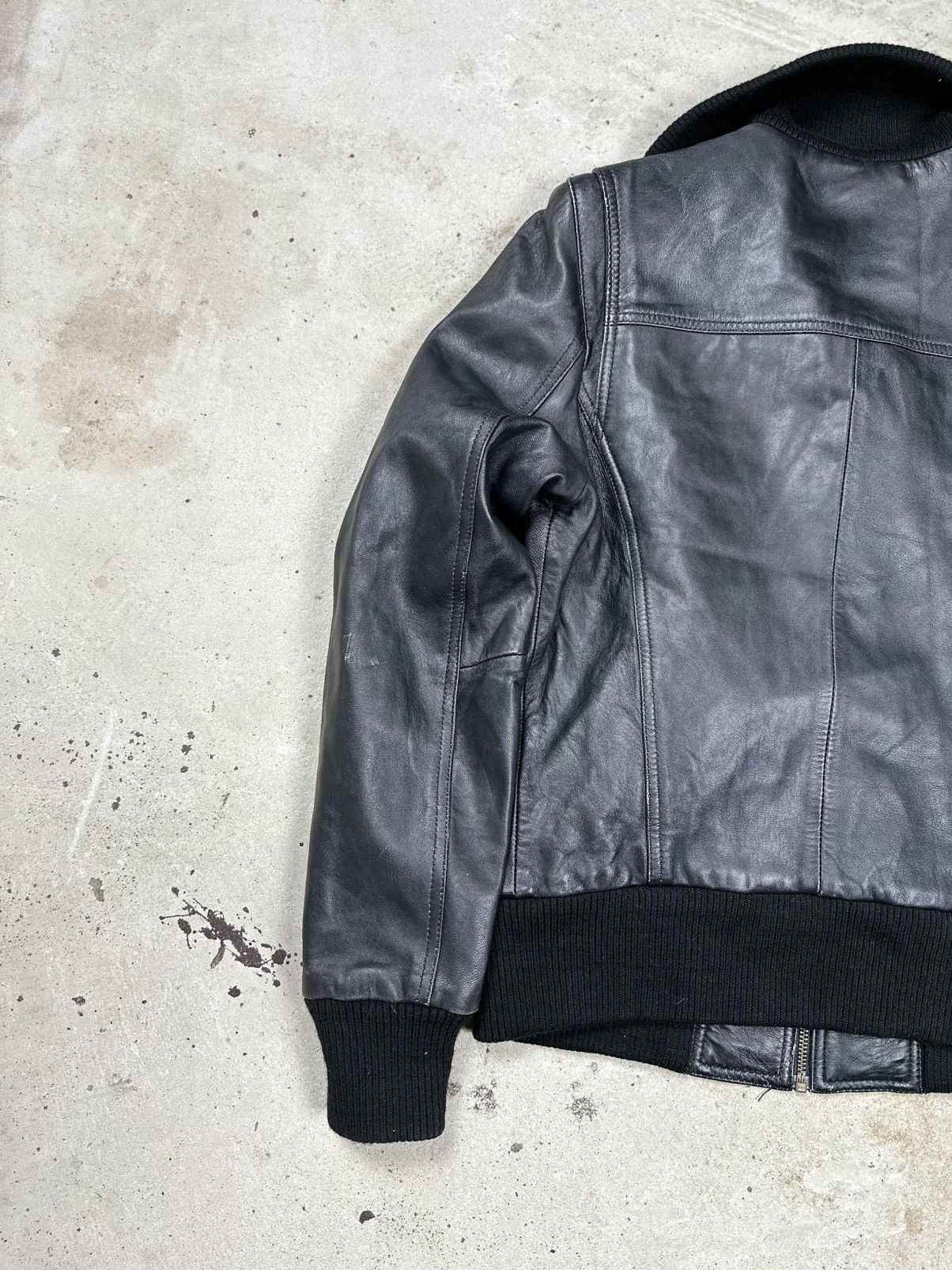 Japanese Brand × Vintage Vintage Y2K Black Genuine Leather Bomber Jacket Size US S / EU 44-46 / 1 - 10 Thumbnail