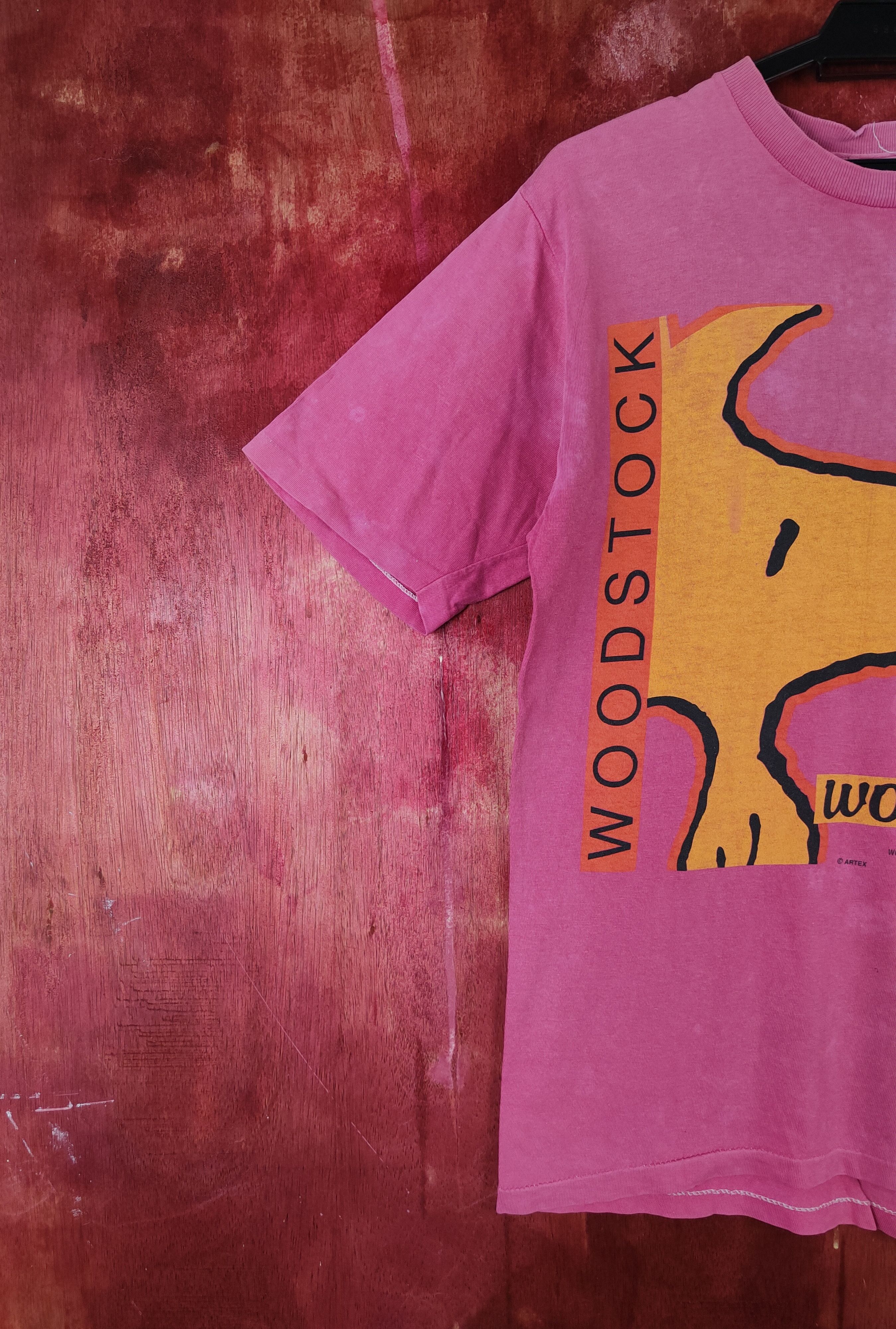 Band Tees 1965 Woodstock pink faded vintage tee #S2301 Size US M / EU 48-50 / 2 - 5 Thumbnail