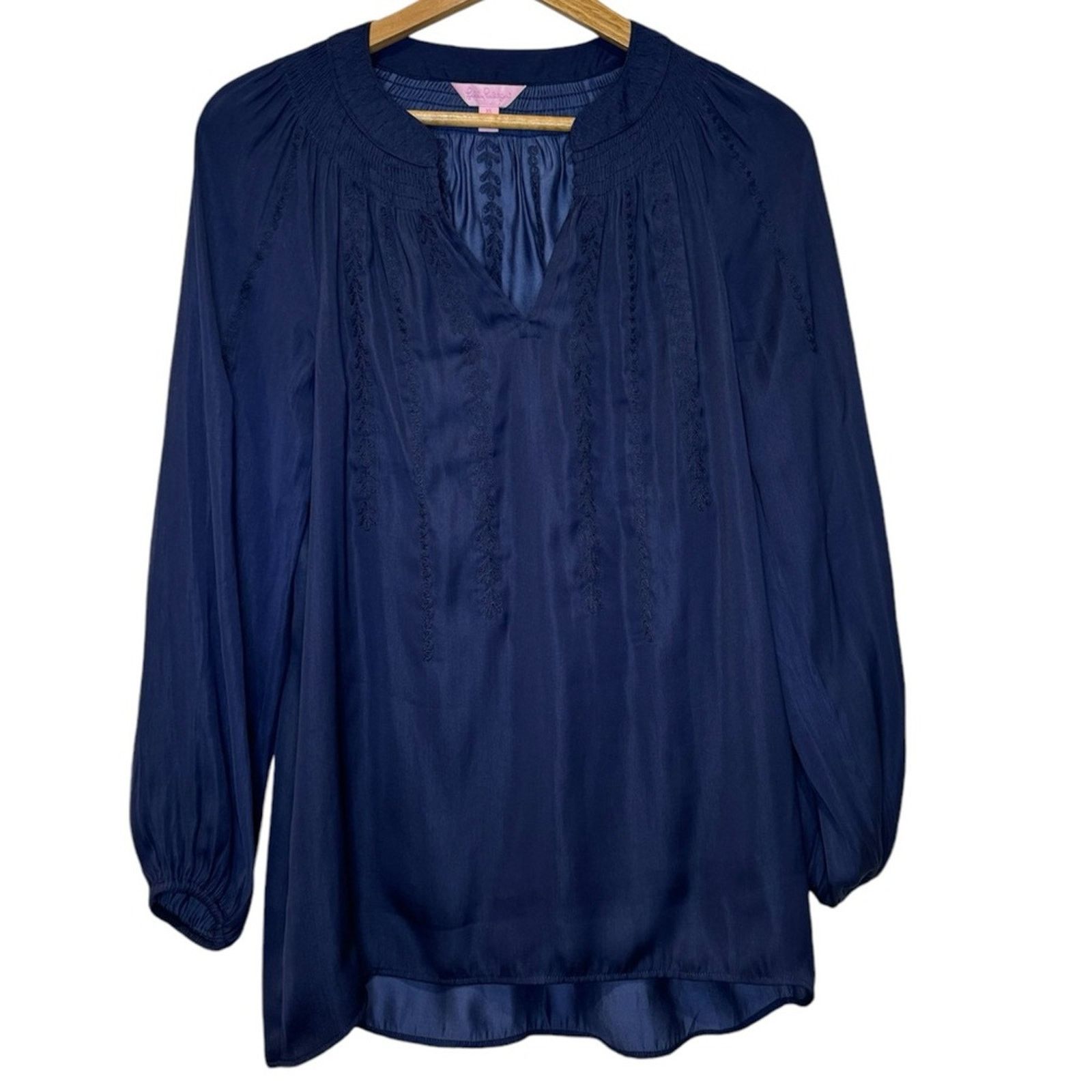 Lilly Pulitzer Lilly Pulitzer Hollis Long Sleeve Embroidered Blouse Size XS Size XS / US 0-2 / IT 36-38 - 2 Thumbnail