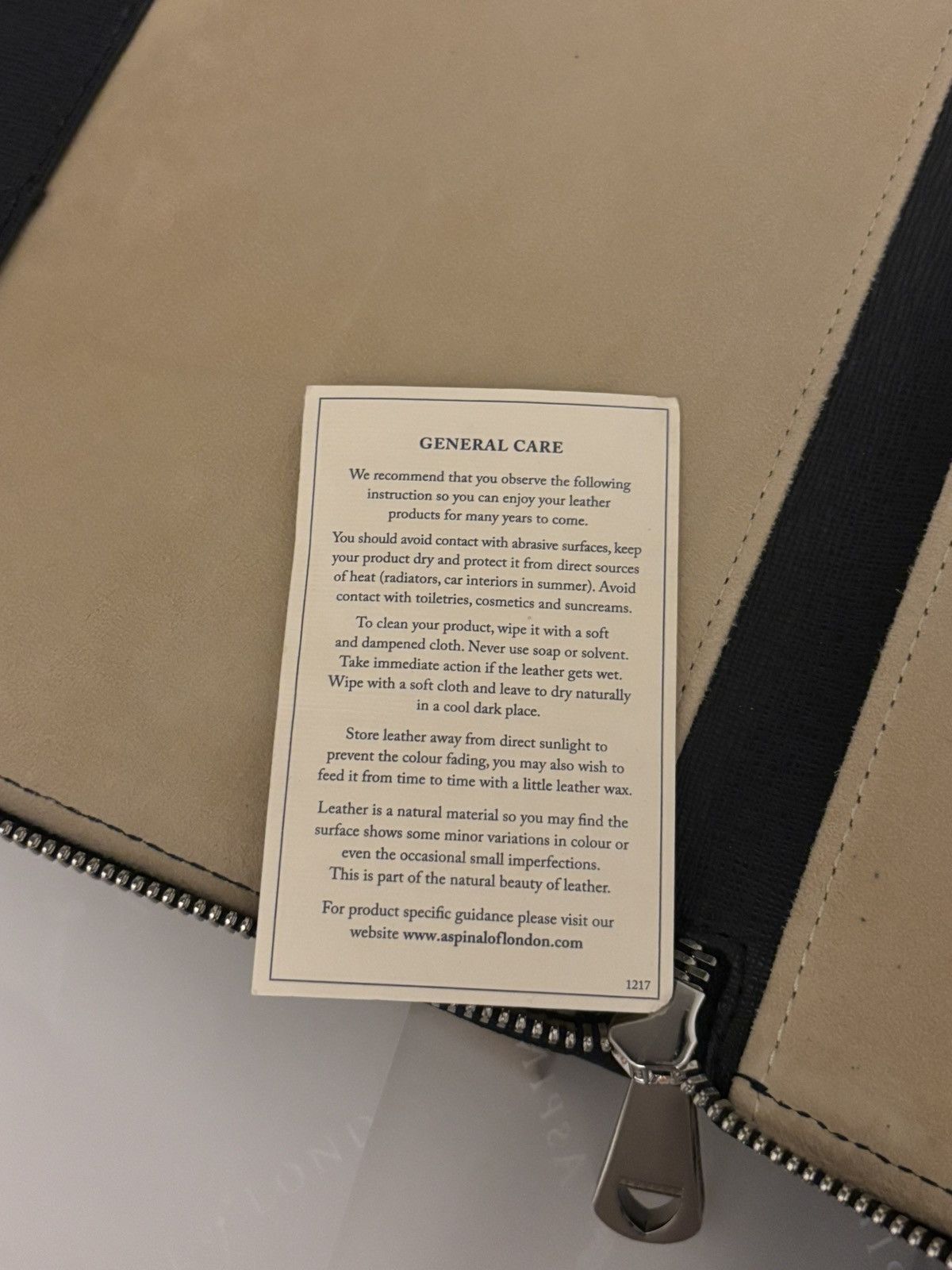 Aspinal of London Aspinal of London A4 Zip-Lock Bag – Luxury Leather Organizer Size ONE SIZE - 8 Thumbnail