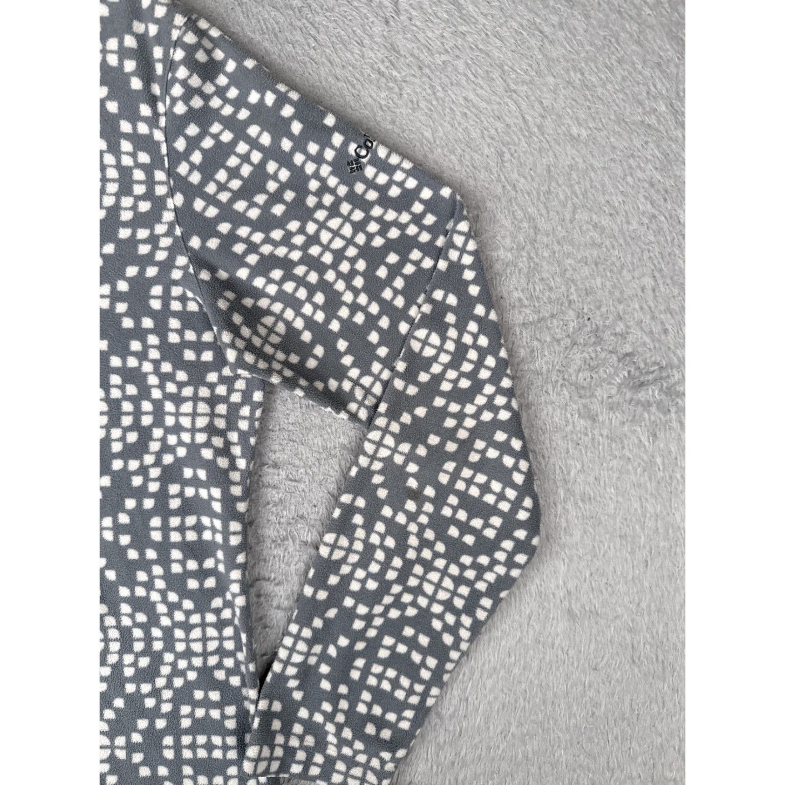 Vintage Columbia Sweater Women Large Gray White Geometric Print 1/4 Zip Fleece Pullover Outdoor Casual Womens Size L / US 10 / IT 46 - 2 Thumbnail