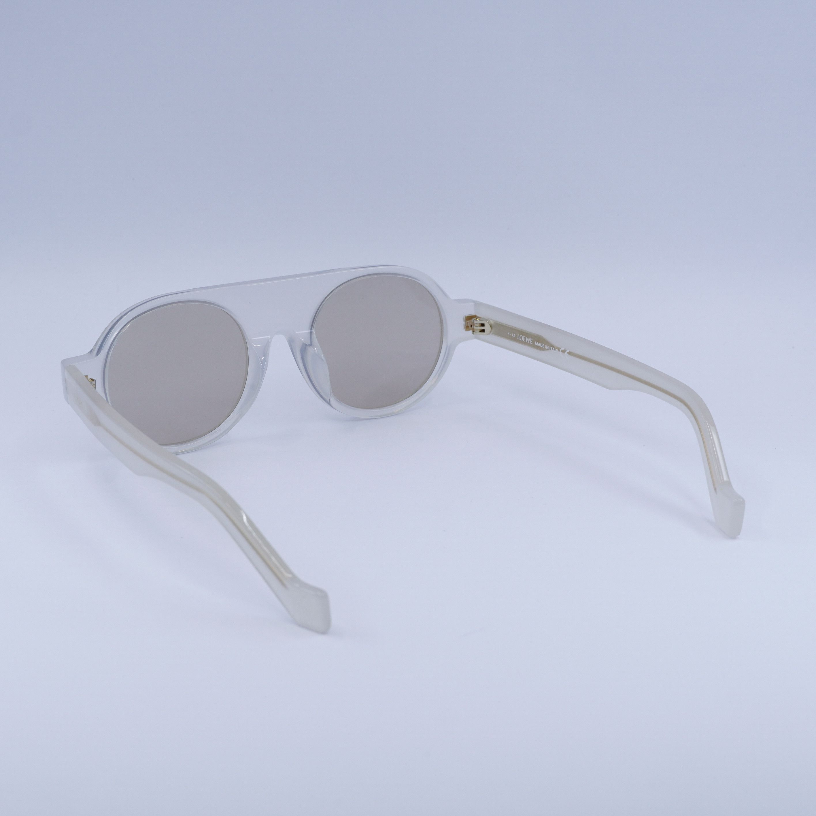 Loewe Loewe LW40020F 21E White Sunglasses Size ONE SIZE - 5 Thumbnail